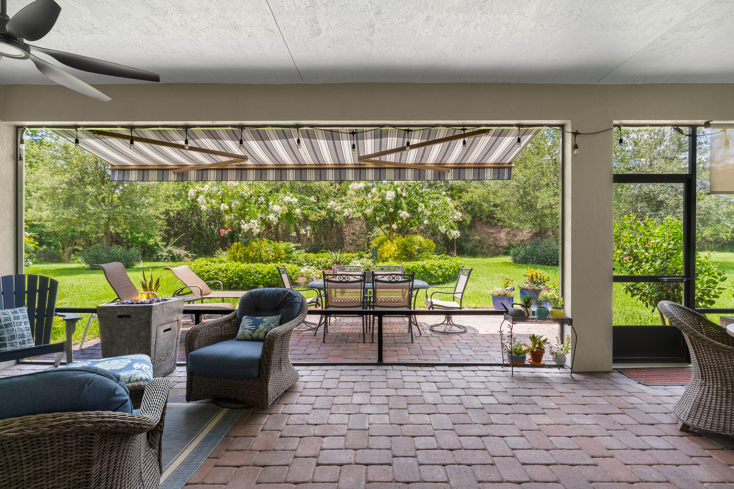 1573 Segovia Circle Property Photo 31