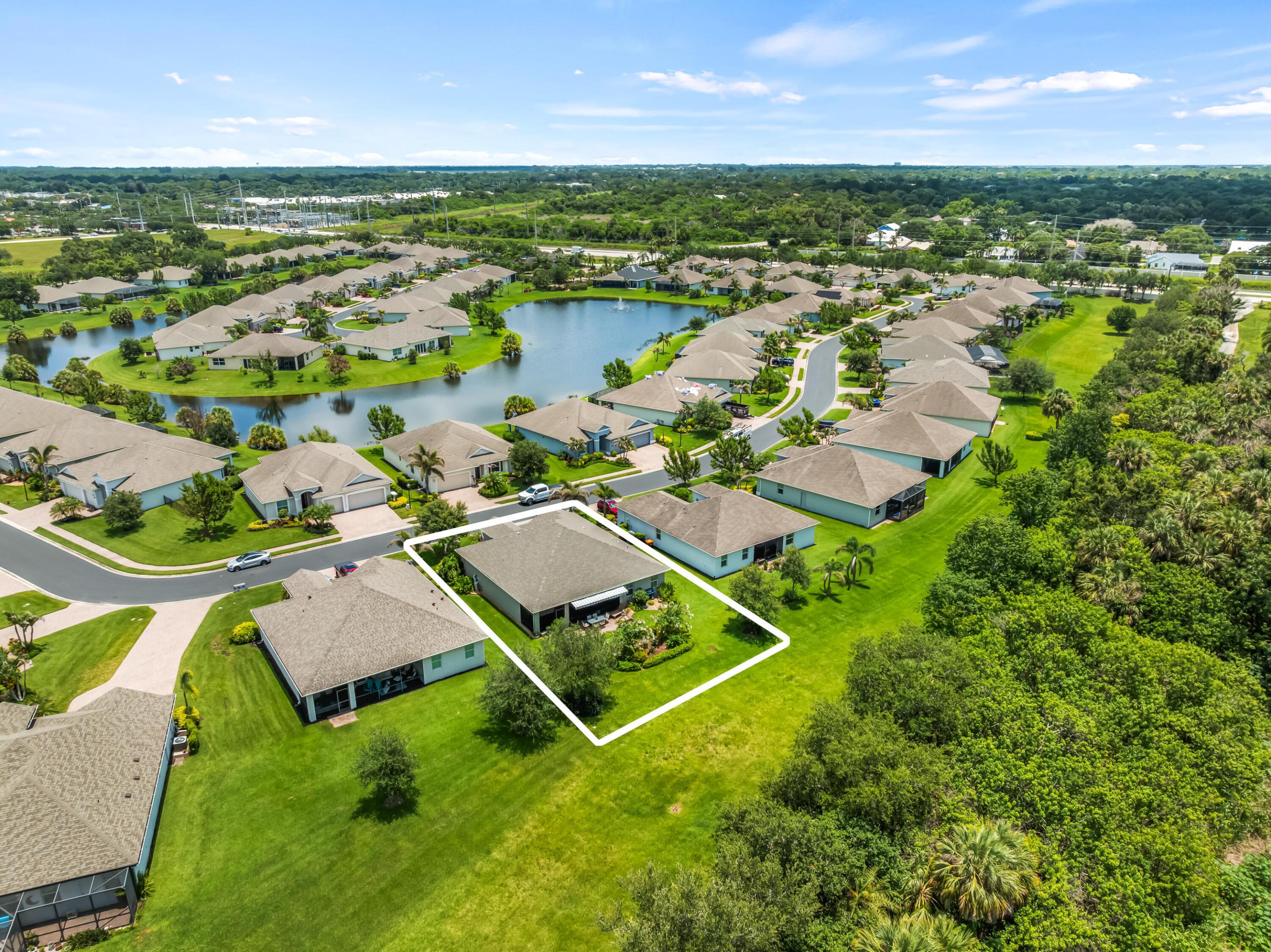 1573 Segovia Circle Property Photo 43