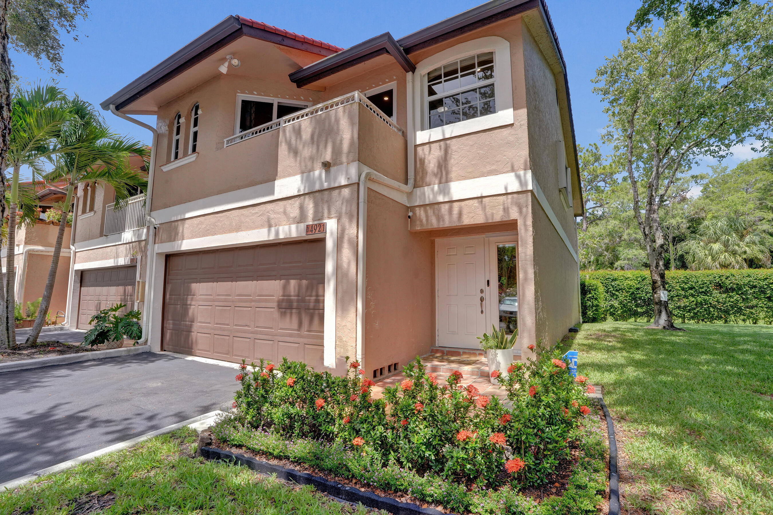 4921 Riverside Drive 606 Property Photo 59