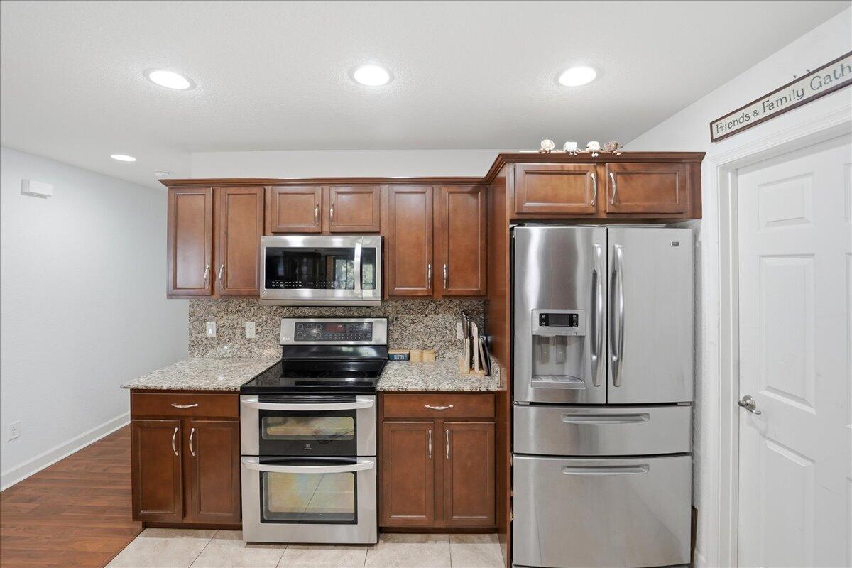 130 Mediterranean Boulevard N Property Photo 5