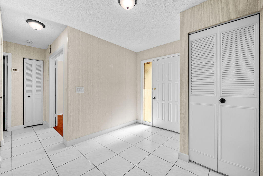 191 Mastic Tree Court Property Photo 12