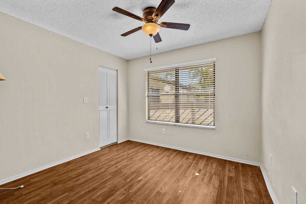 191 Mastic Tree Court Property Photo 22