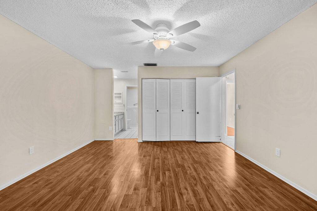 191 Mastic Tree Court Property Photo 29