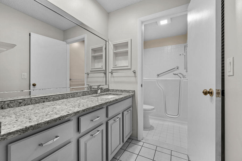 191 Mastic Tree Court Property Photo 30