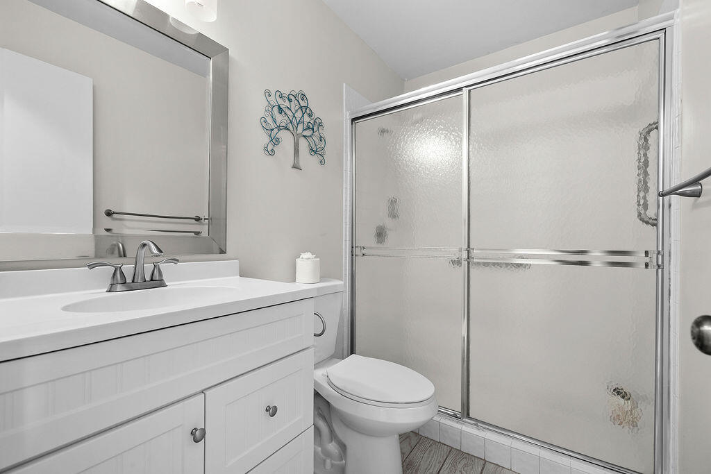 191 Mastic Tree Court Property Photo 33