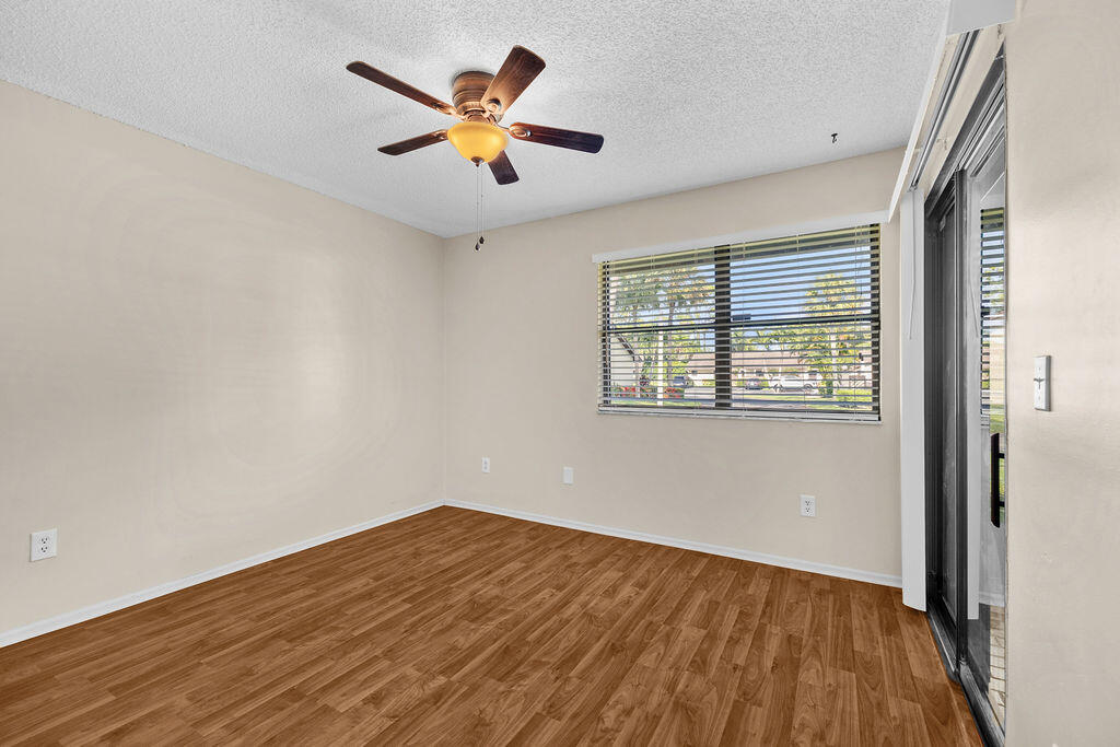 191 Mastic Tree Court Property Photo 34