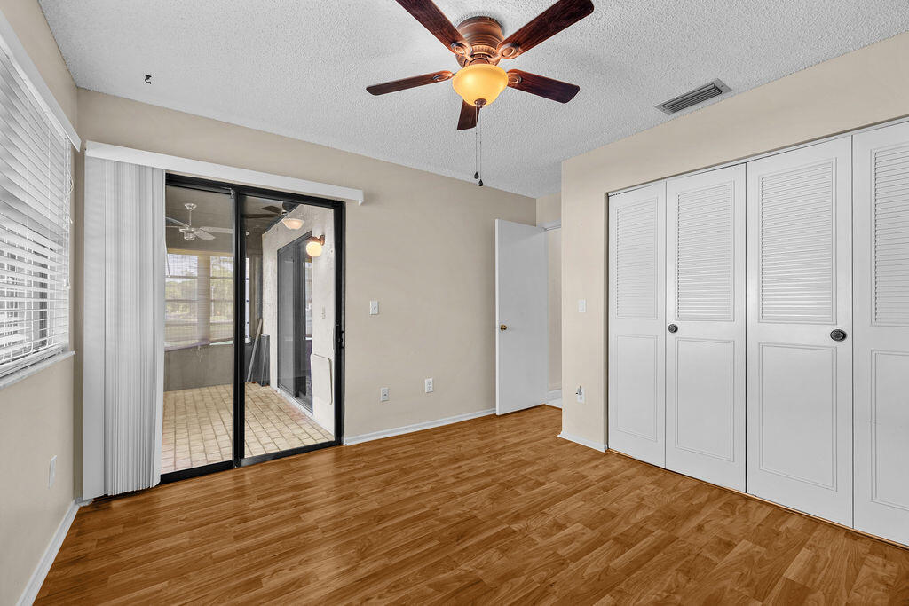 191 Mastic Tree Court Property Photo 35