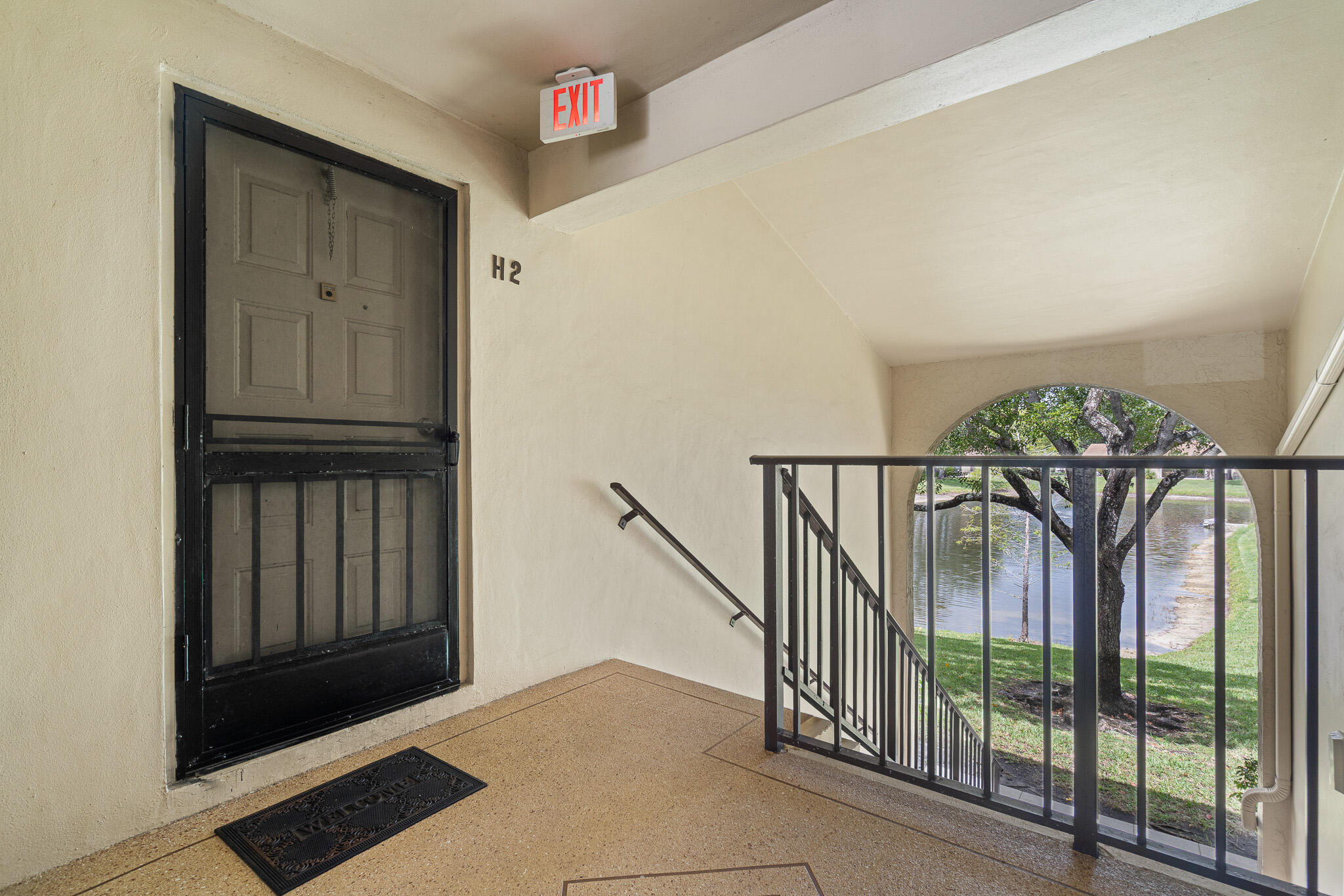 610 Sea Pine Way H2 Property Photo 3