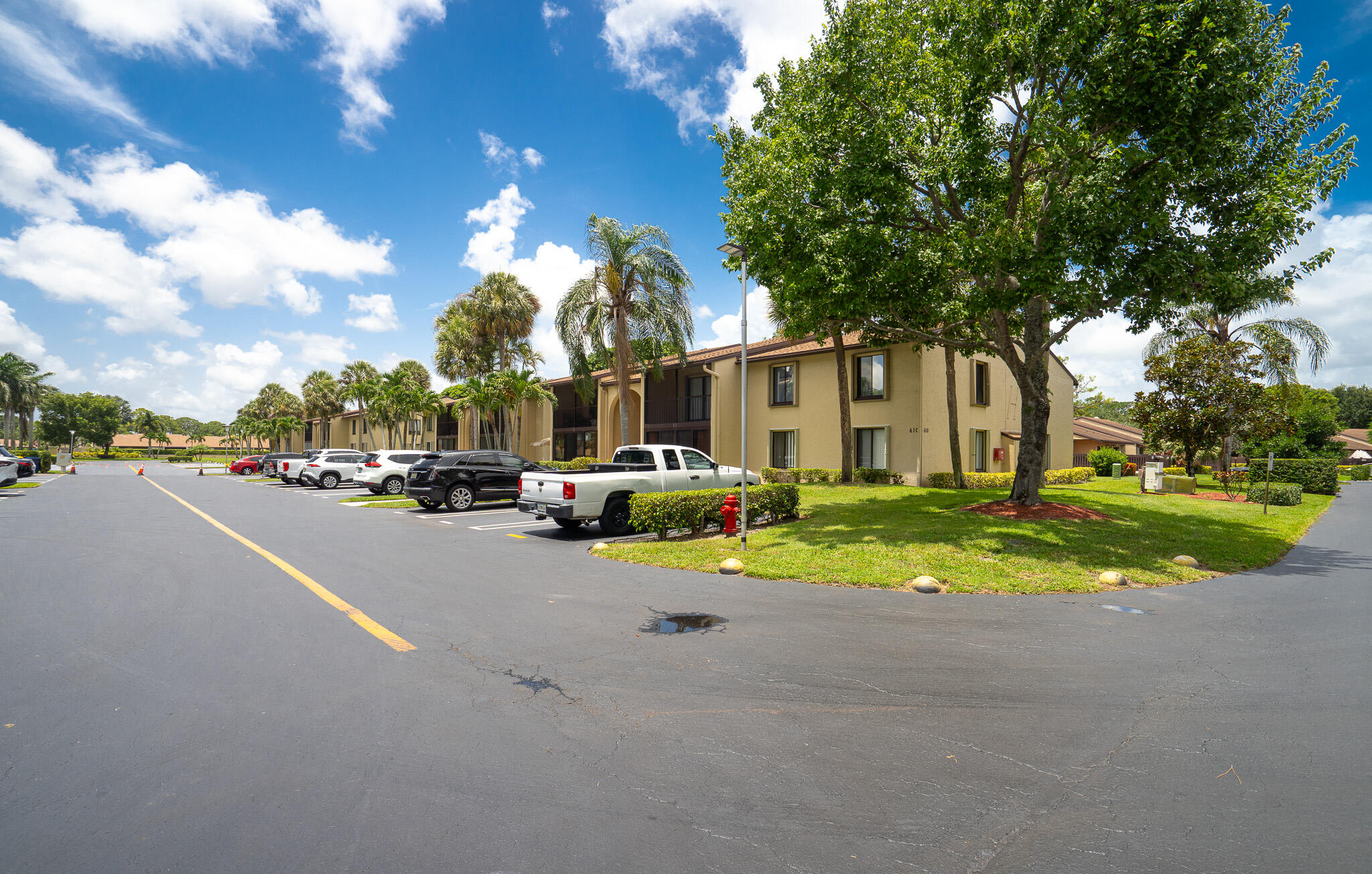610 Sea Pine Way H2 Property Photo 28