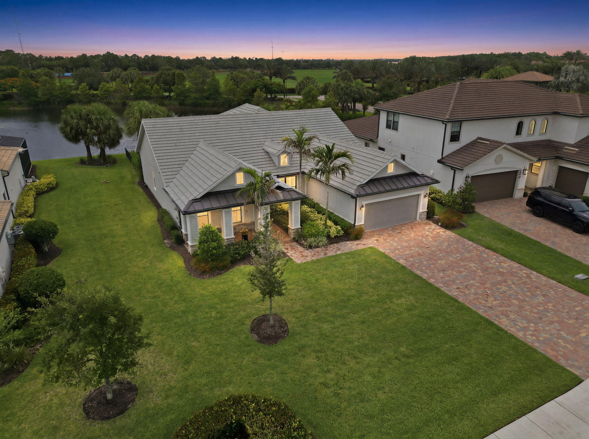 208 Sonoma Isles Circle Property Photo 1