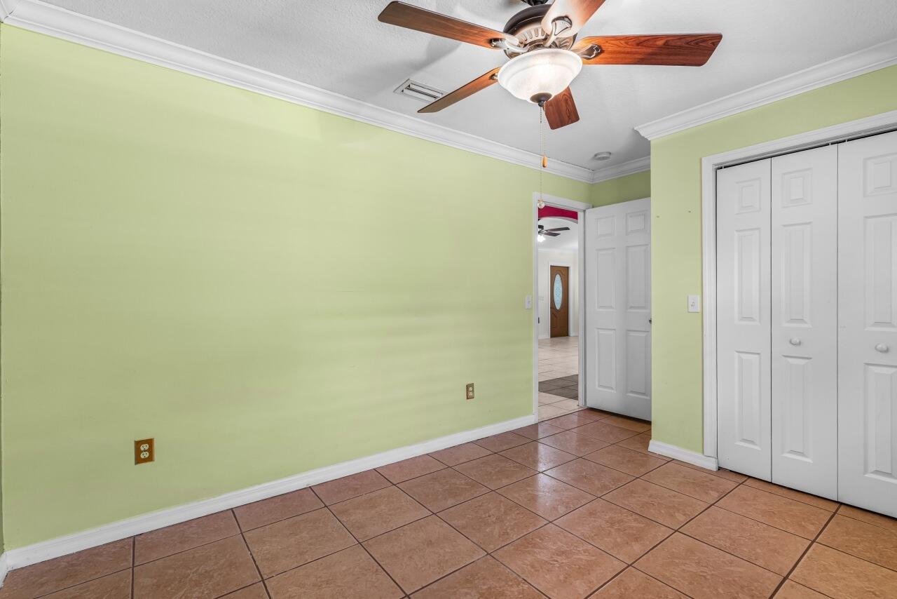 1636 Ne Darlich Avenue Property Photo 26
