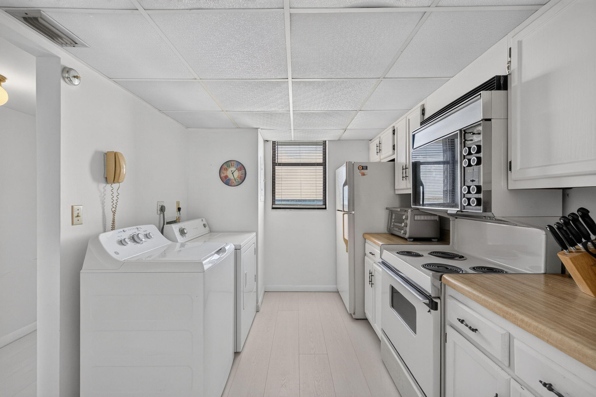 9900 S Ocean Drive 1505 Property Photo 4