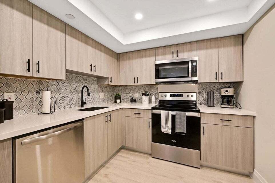 4201 N Ocean Boulevard 1605 Property Photo 8