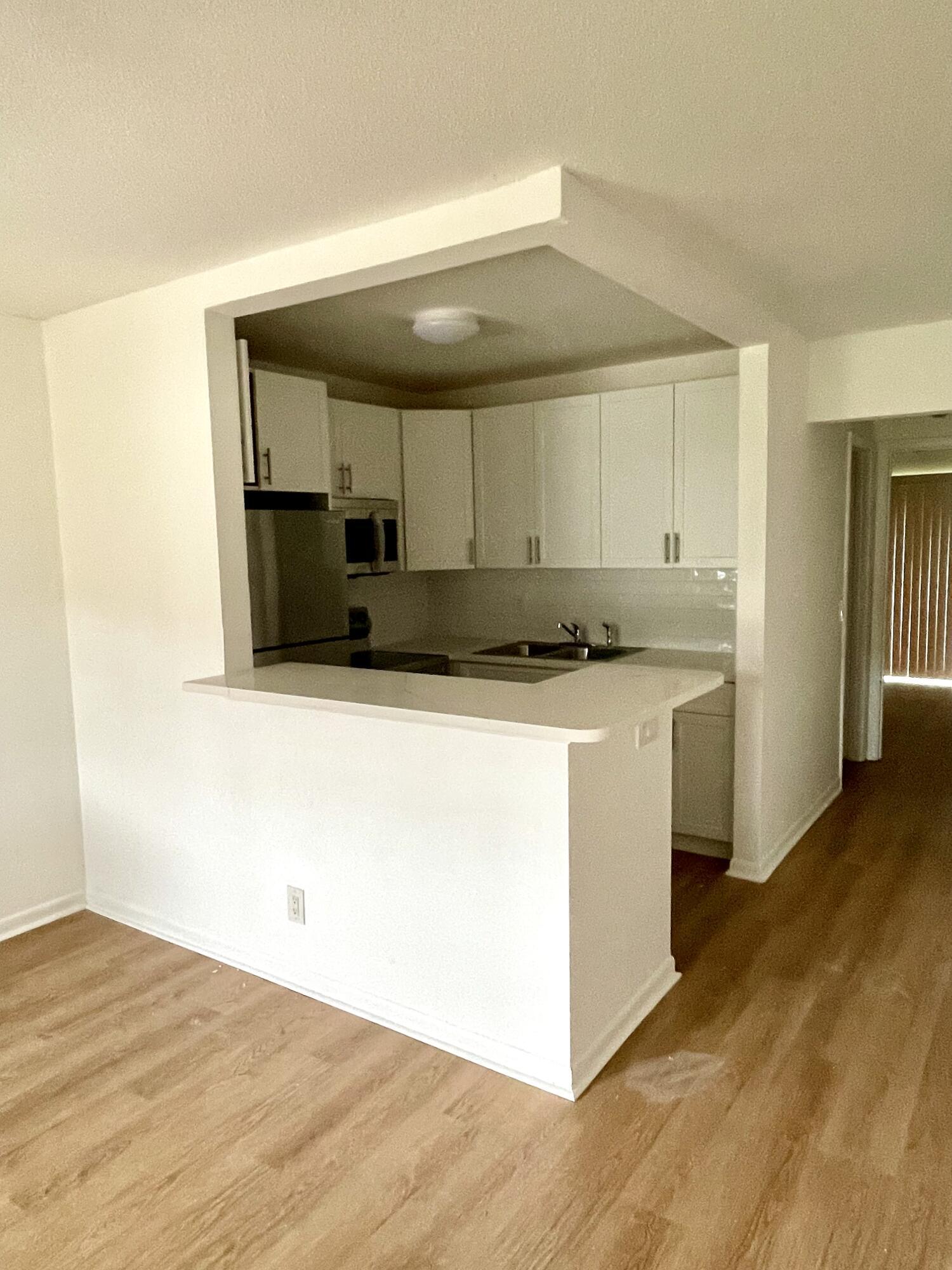 203 Easthampton I Property Photo 8