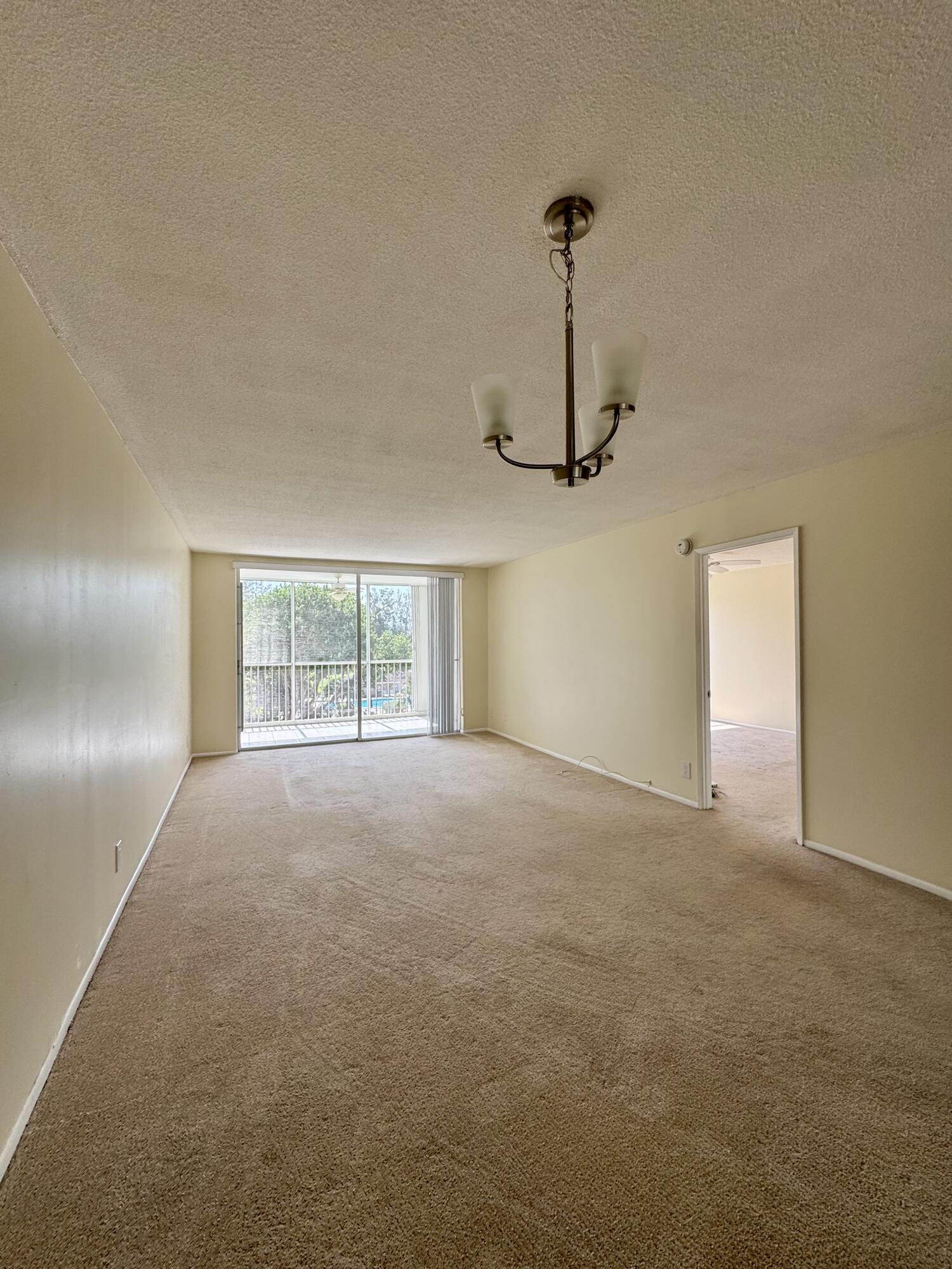 2650 S Course Drive 407 Property Photo 6