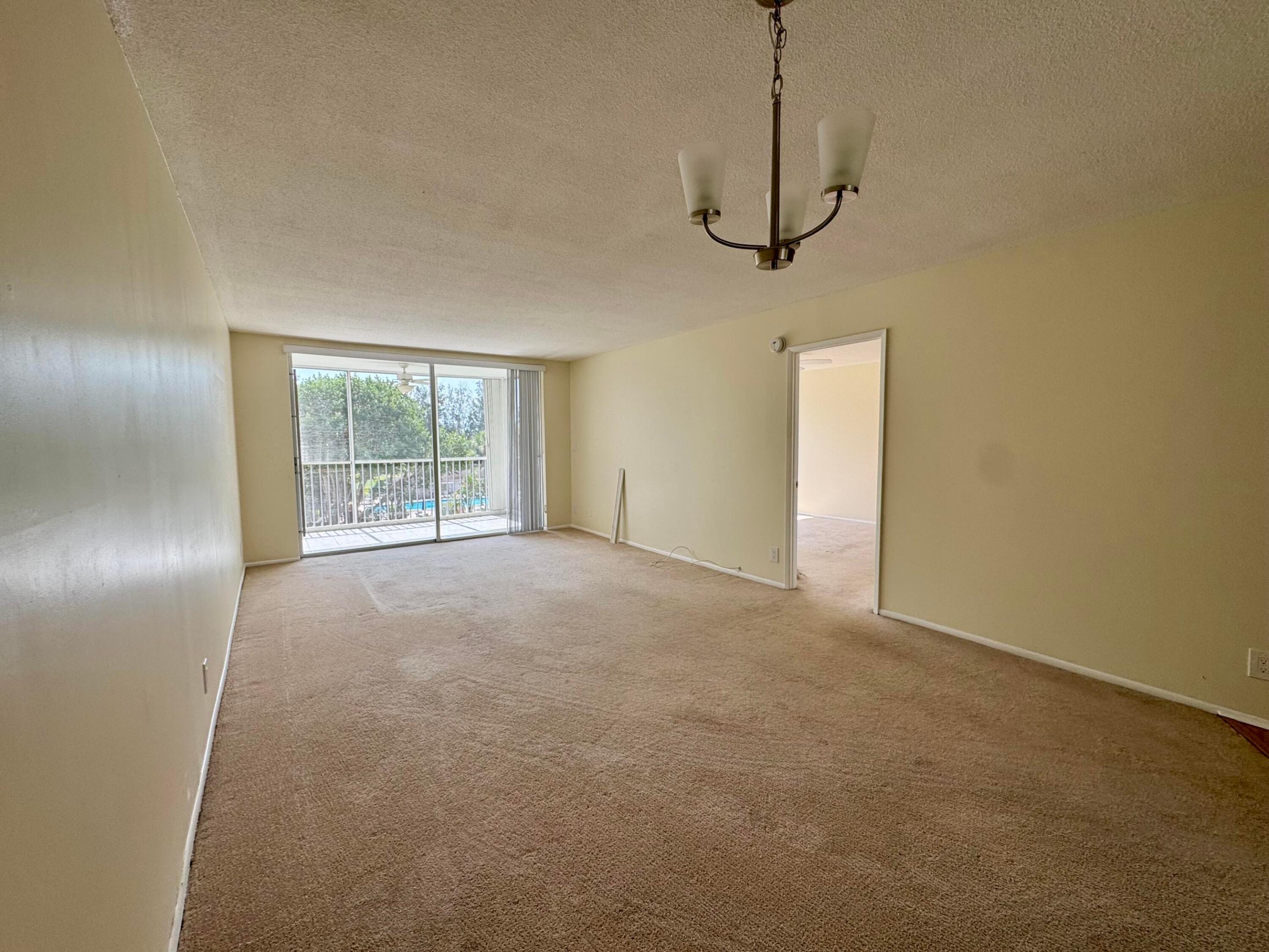 2650 S Course Drive 407 Property Photo 7