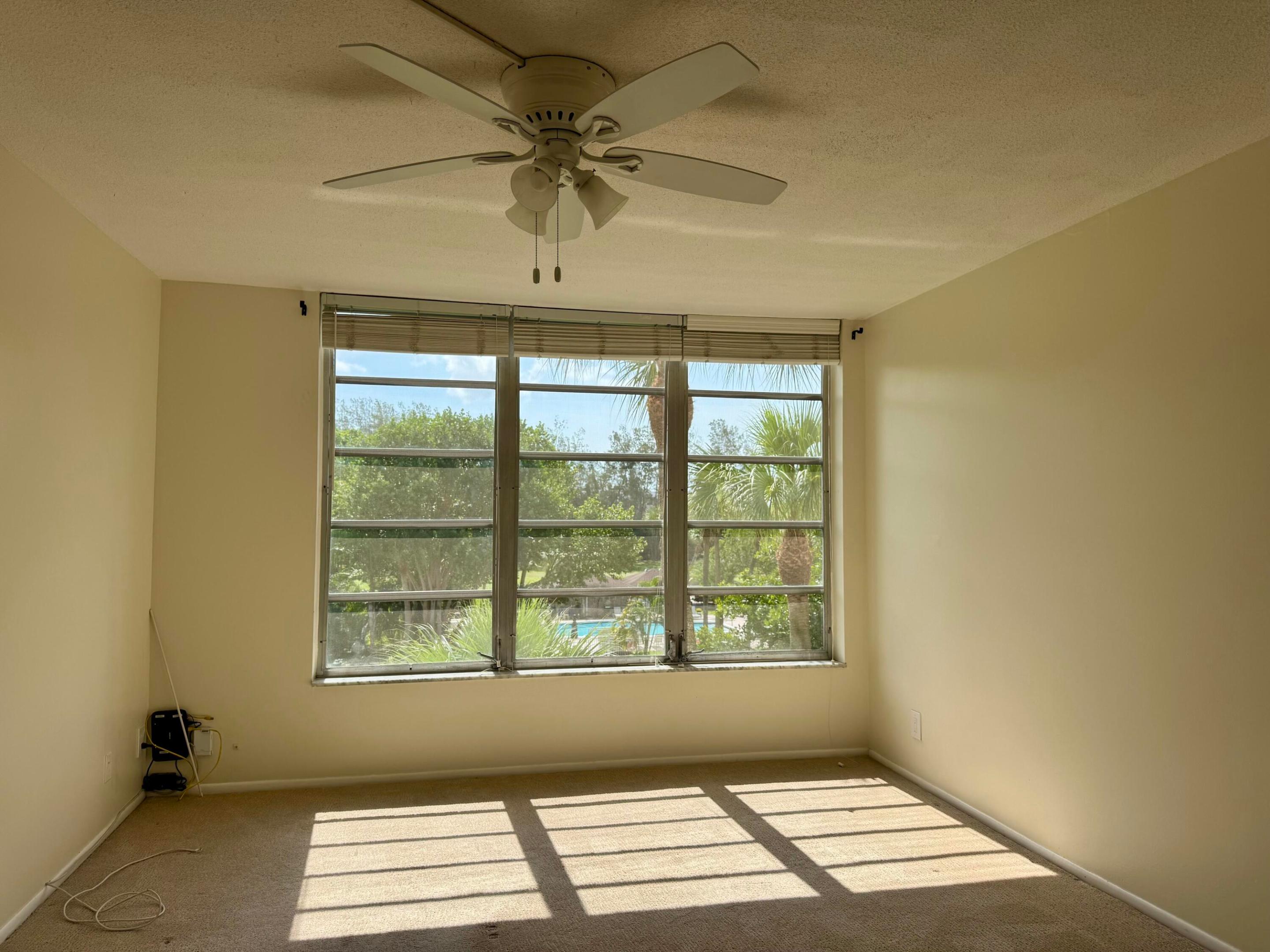 2650 S Course Drive 407 Property Photo 12