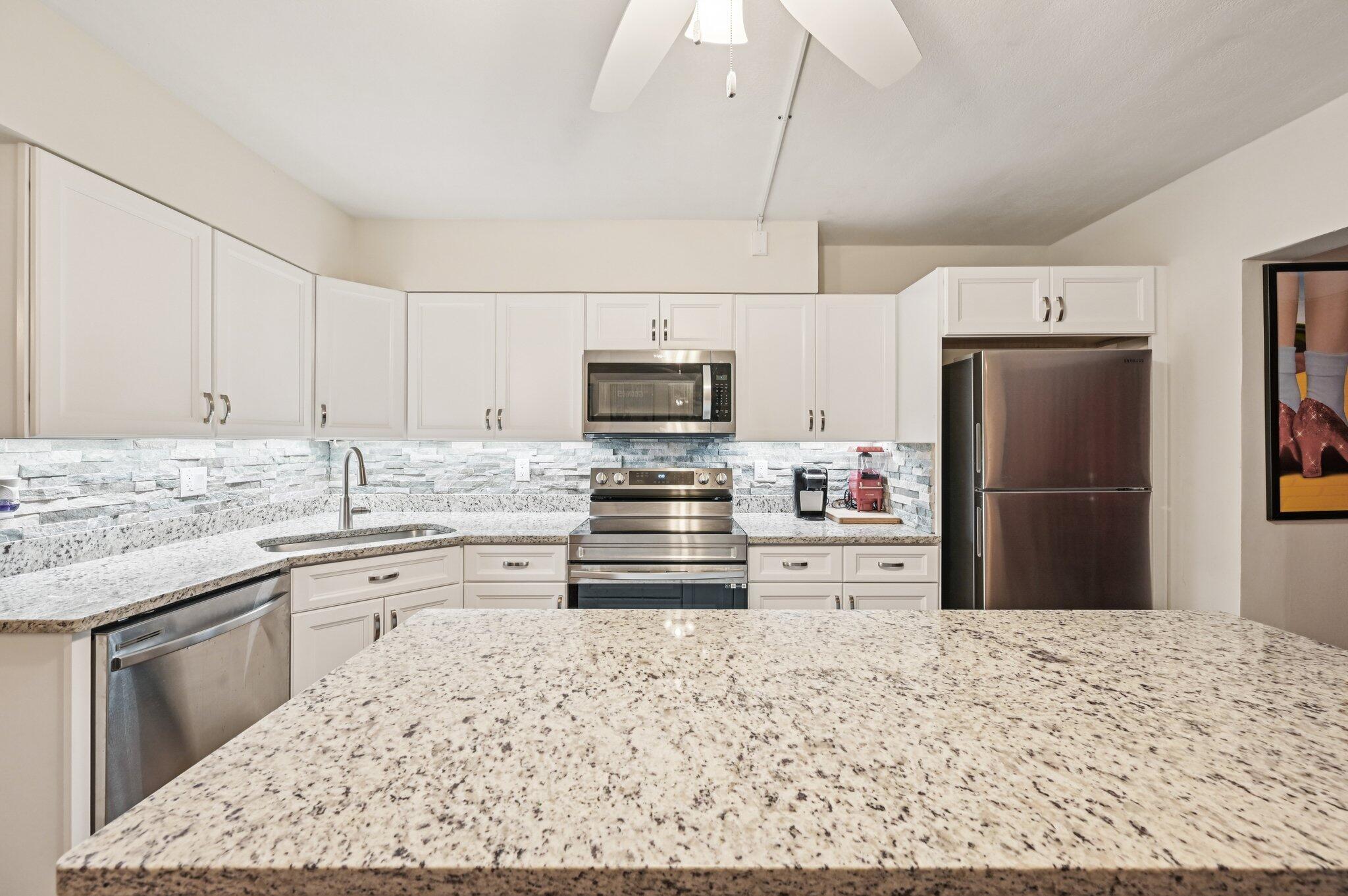11000 S Ocean Drive 2-6 Property Photo 13
