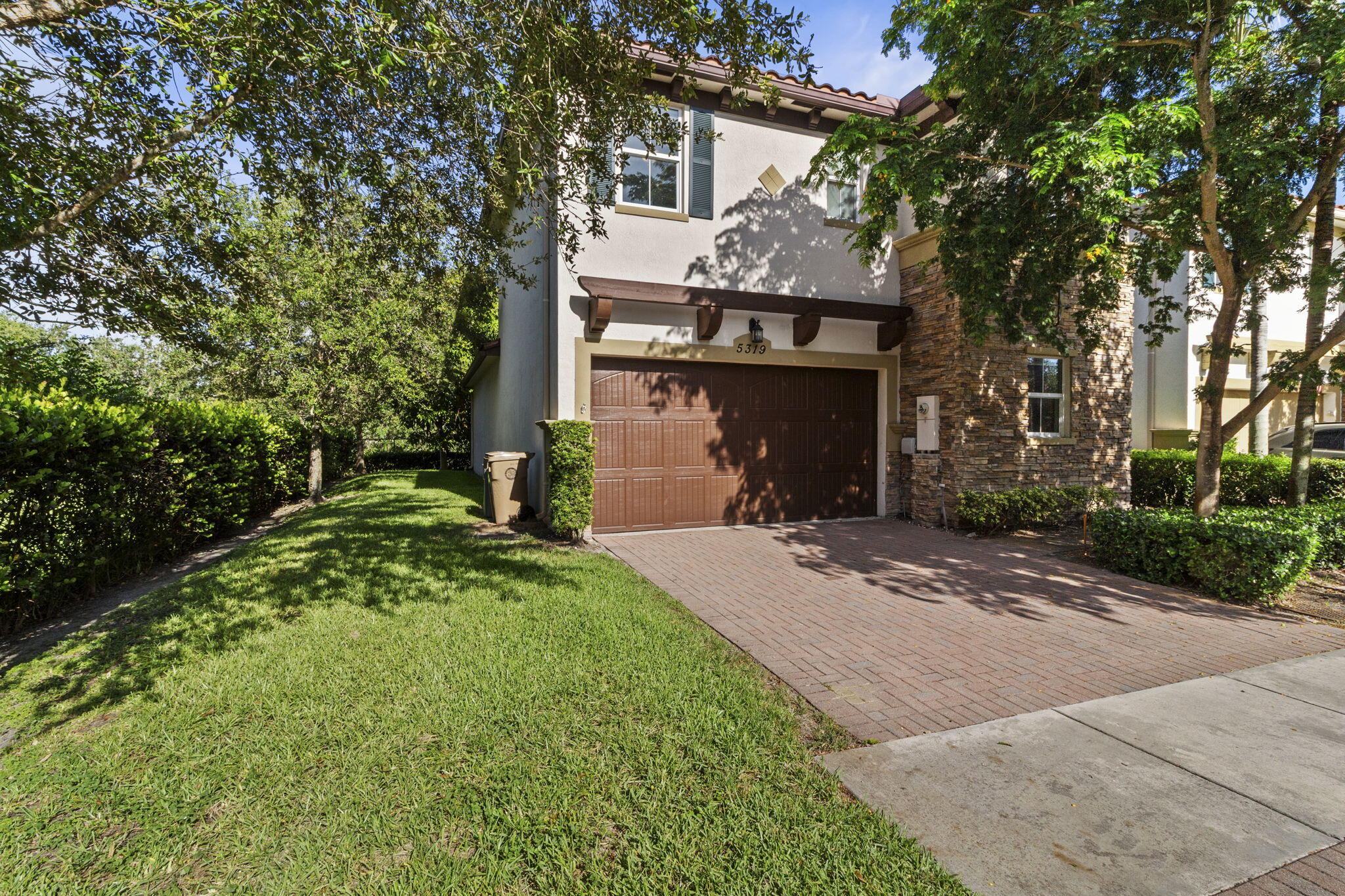 5319 Falcon Trail Property Photo 3