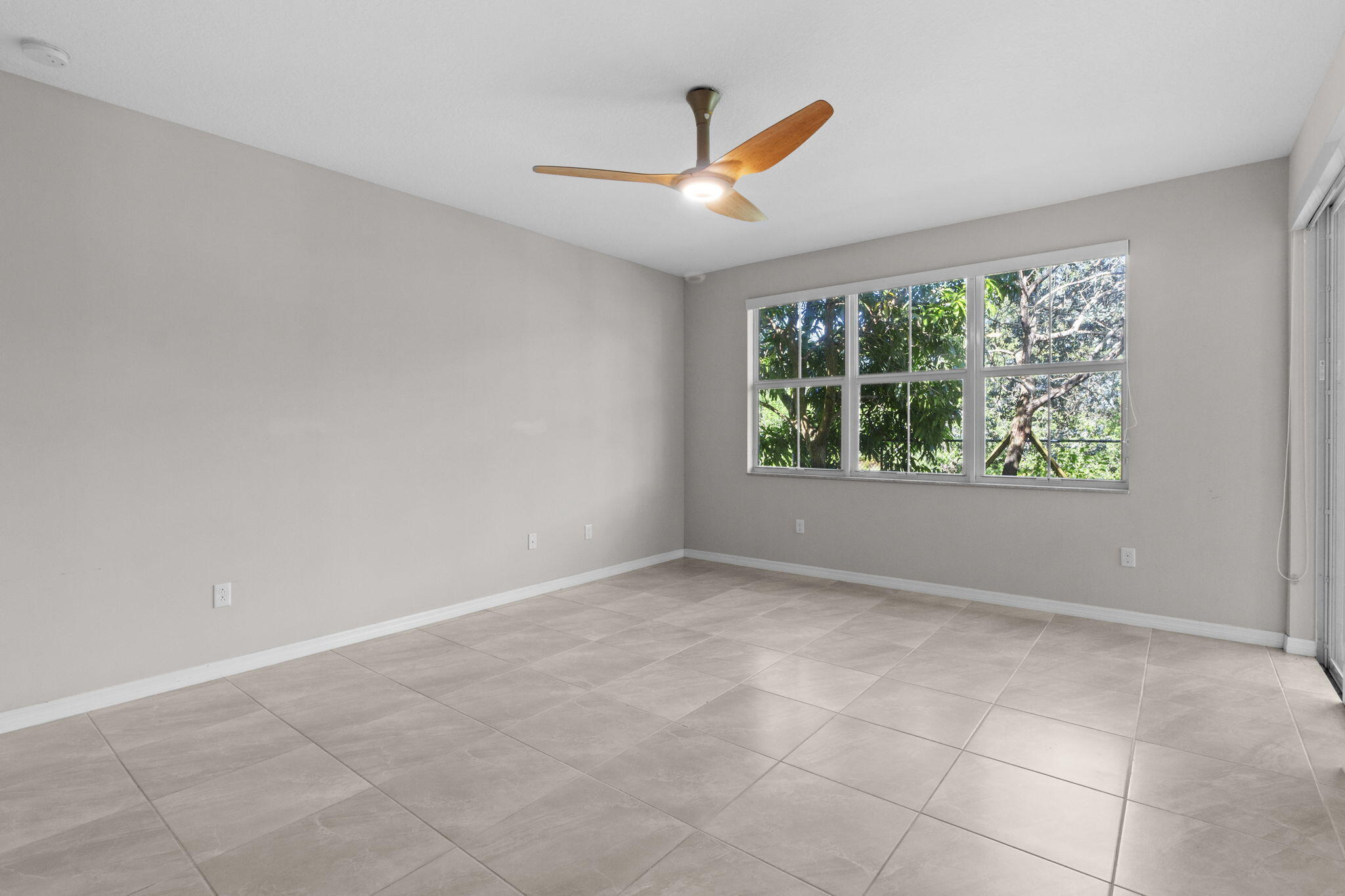 5319 Falcon Trail Property Photo 11