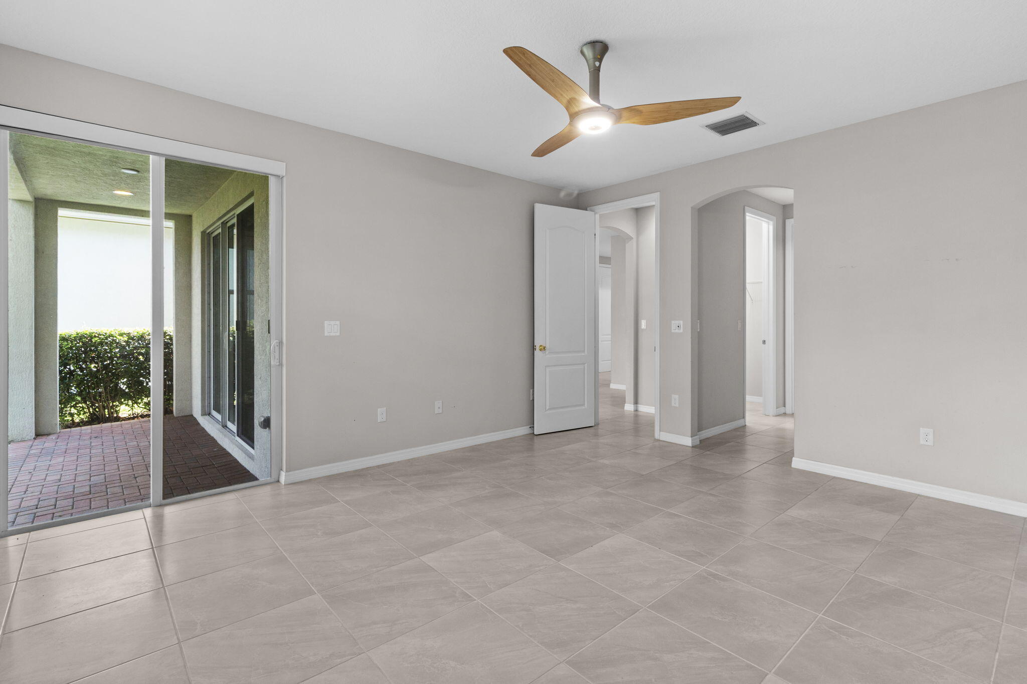 5319 Falcon Trail Property Photo 13