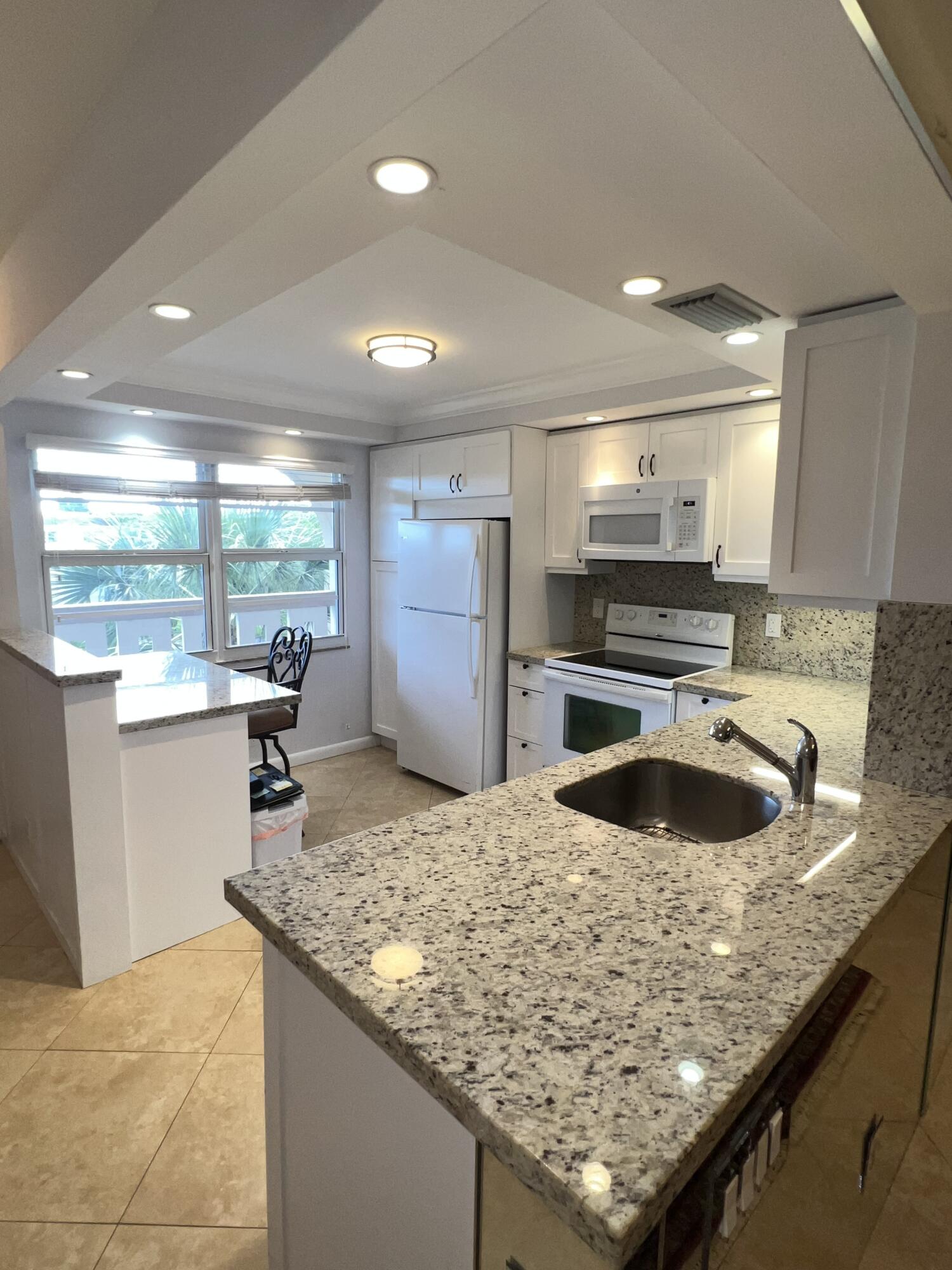 2202 Lucaya Bend C4 Property Photo 1