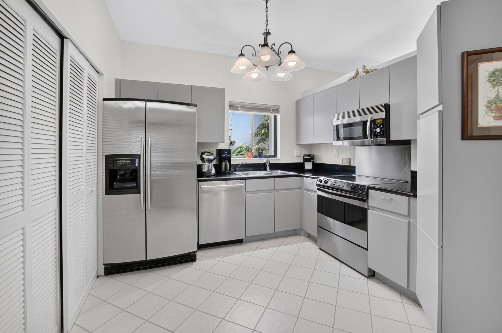21692 Cromwell Circle Property Photo 17