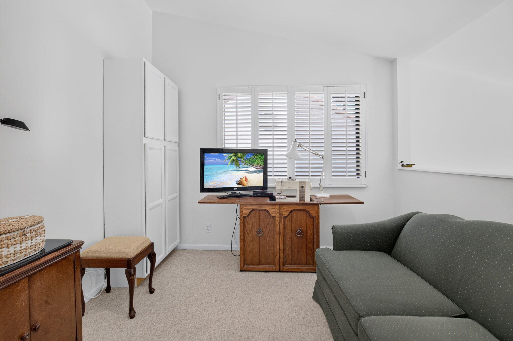 21692 Cromwell Circle Property Photo 40