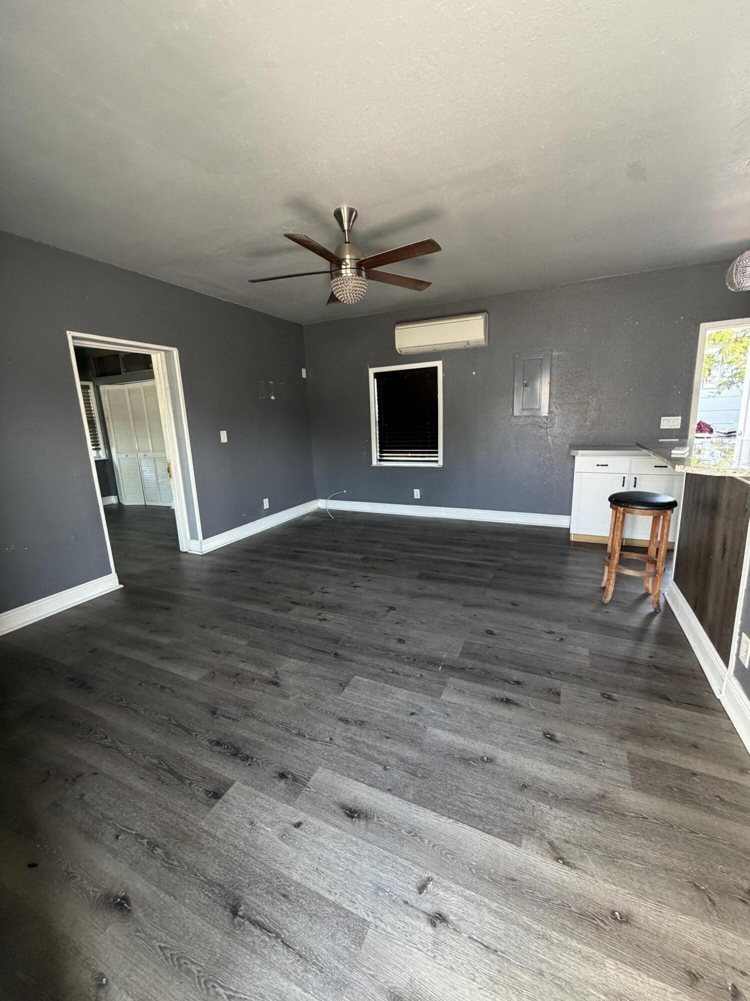 1117 3rd Avenue N 1 Property Photo 10