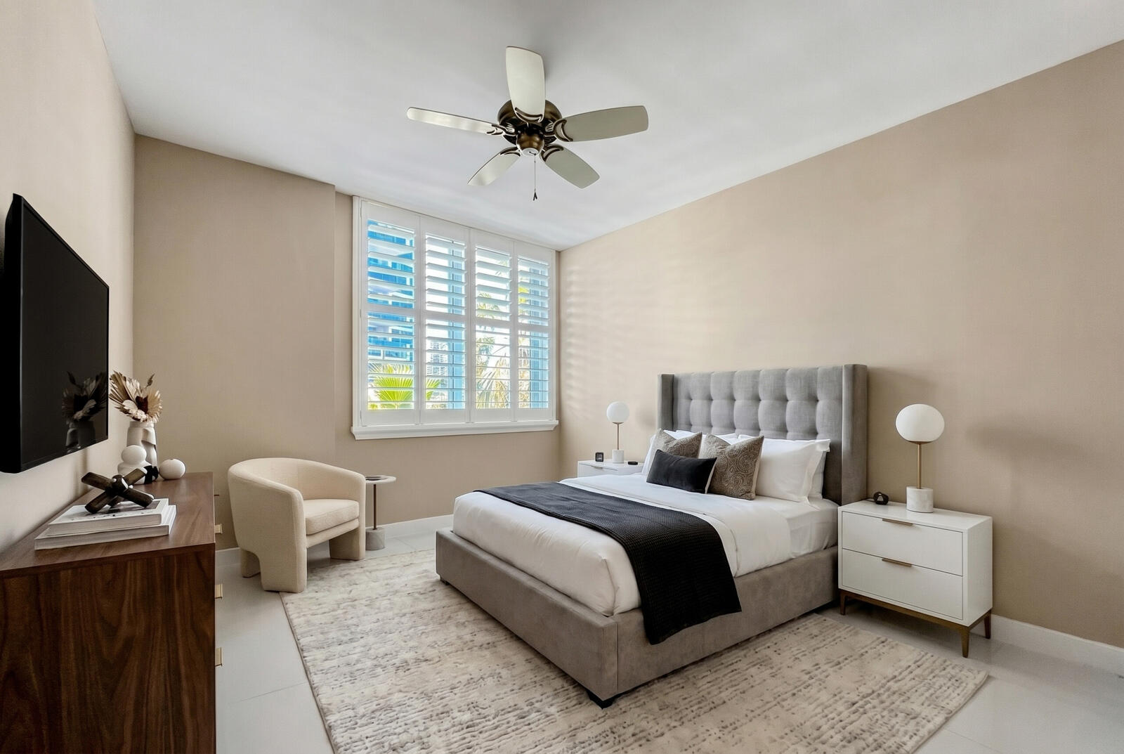 2831 N Ocean Boulevard 303n Property Photo 26