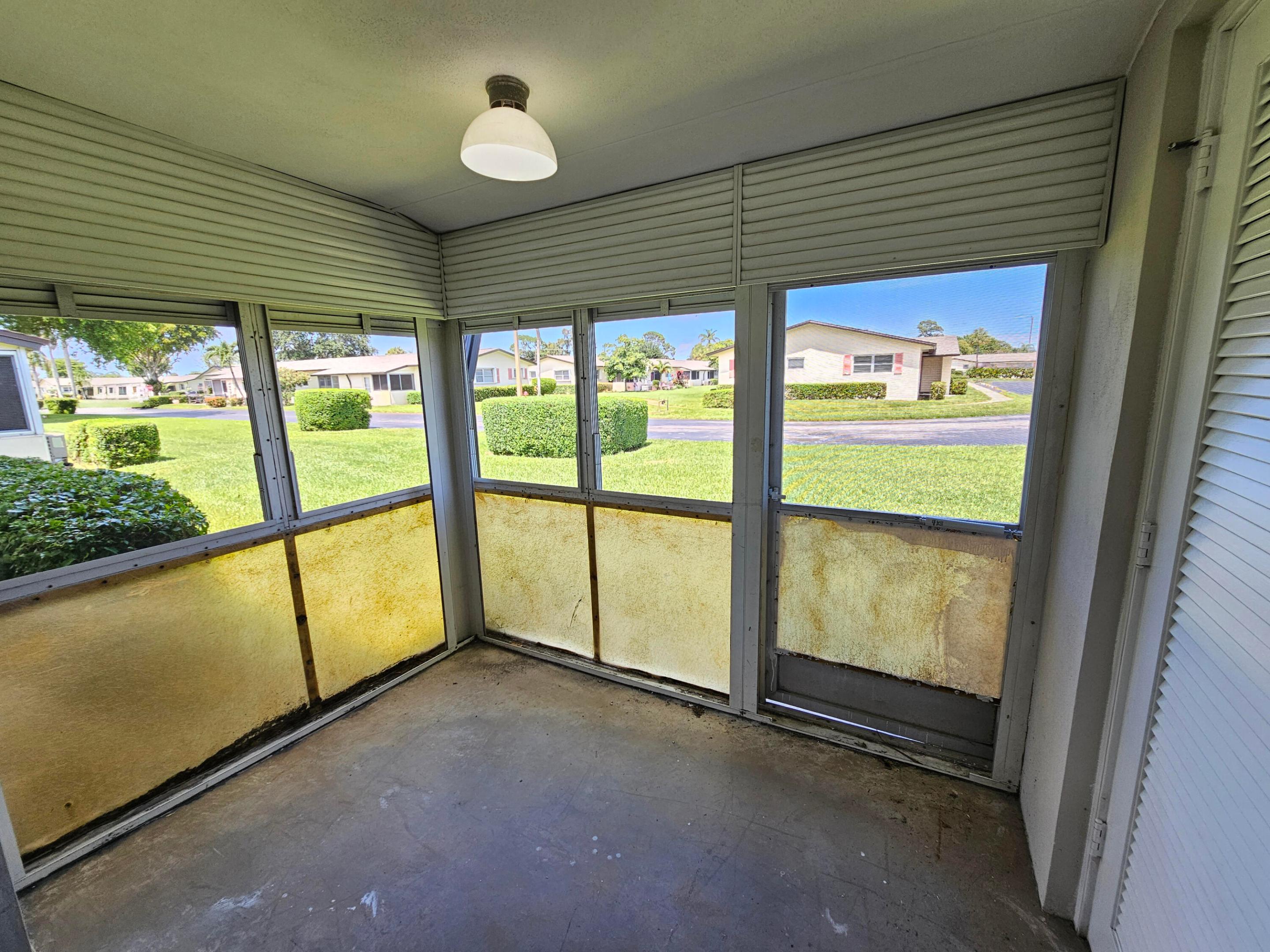 2966 Ashley Drive E F Property Photo 15