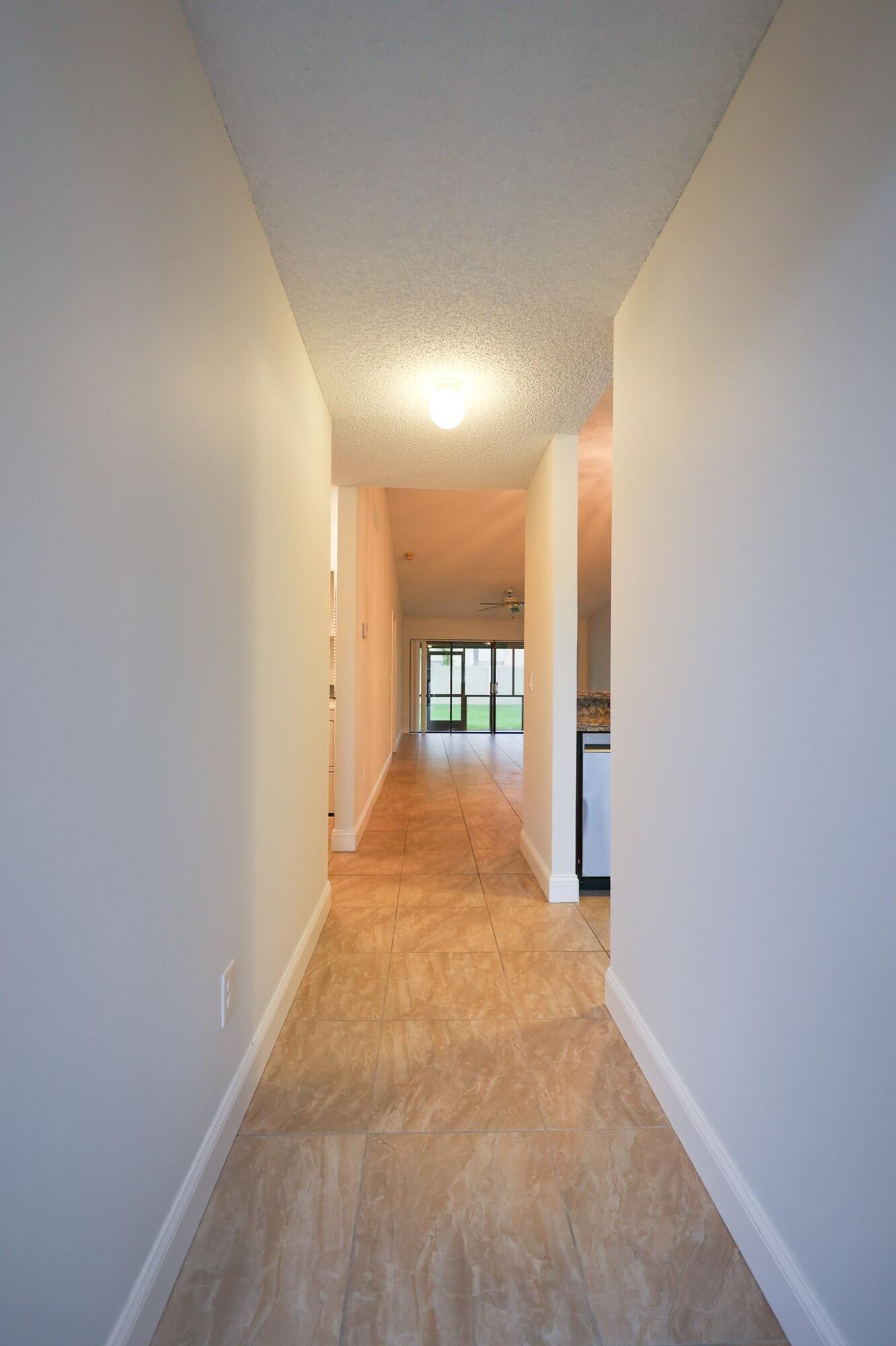 10127 E Boca Bend E B2 Property Photo 14