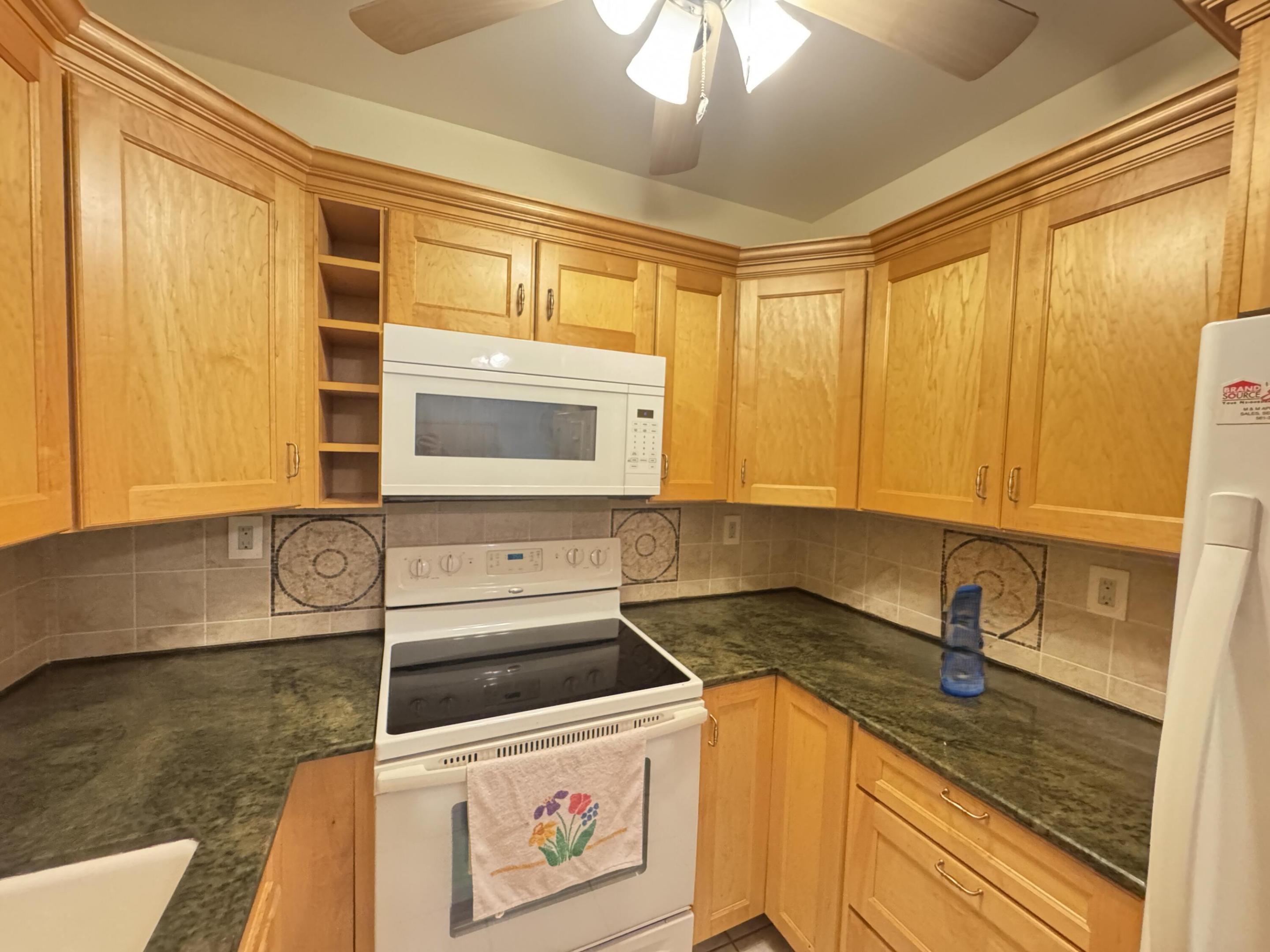 115 S South Boulevard 1c Property Photo 6