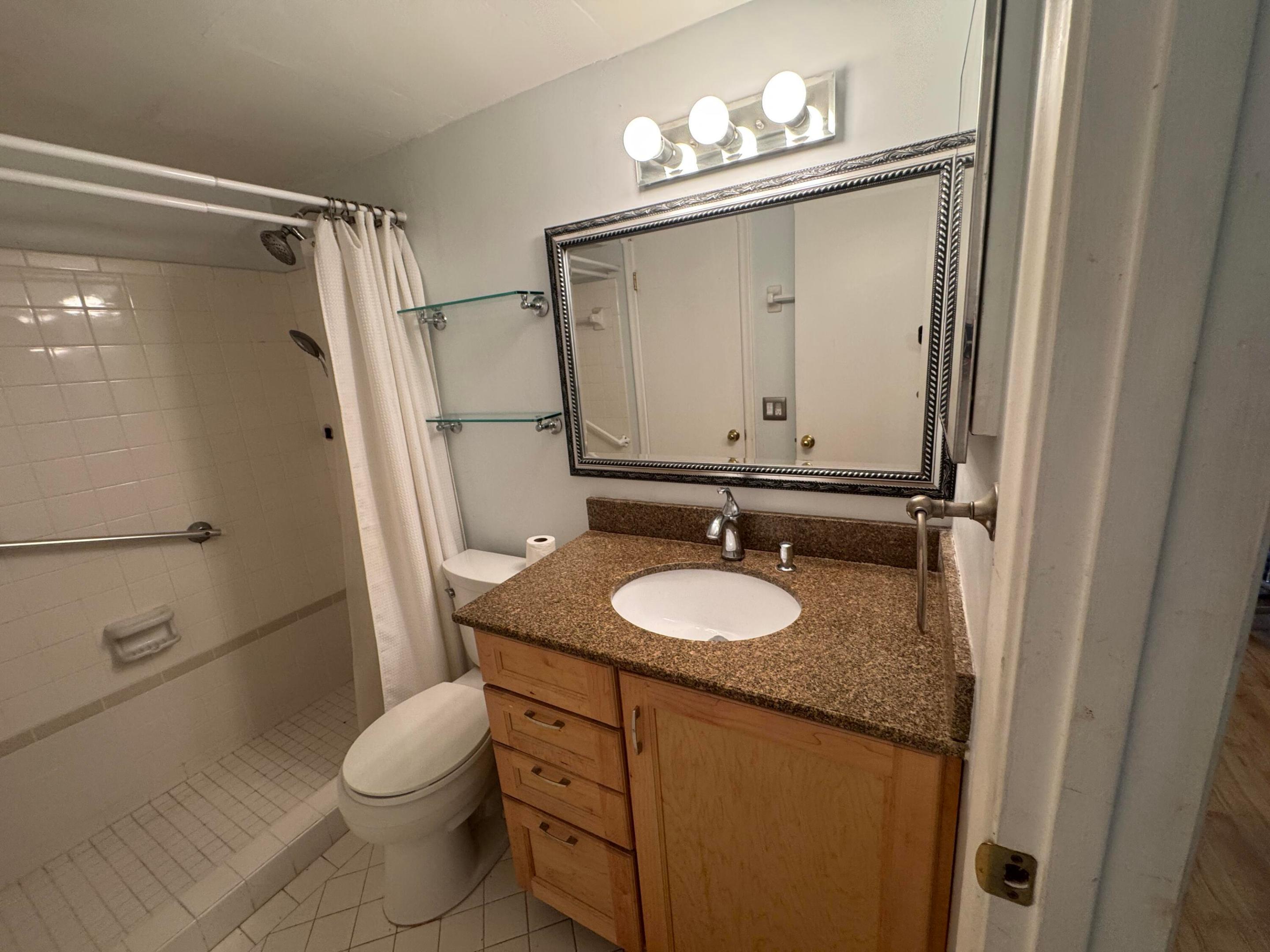 115 S South Boulevard 1c Property Photo 15