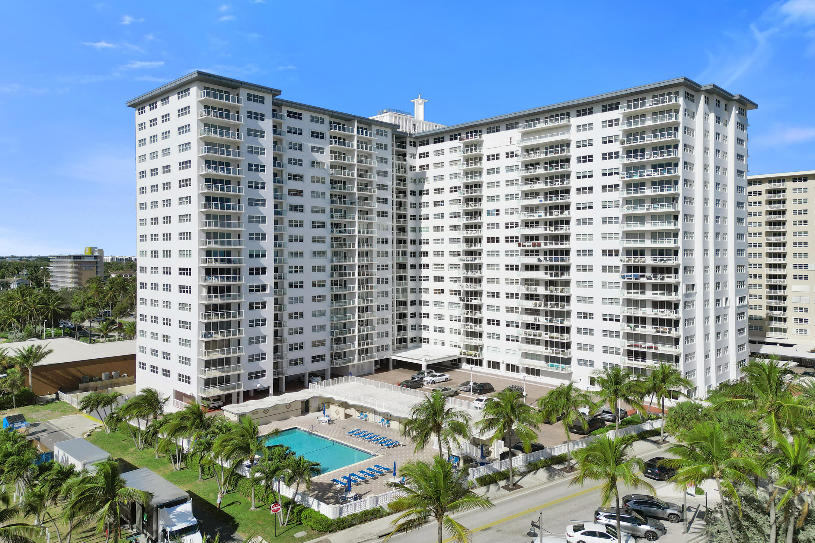 111 N Pompano Beach Boulevard 411 Property Photo 27