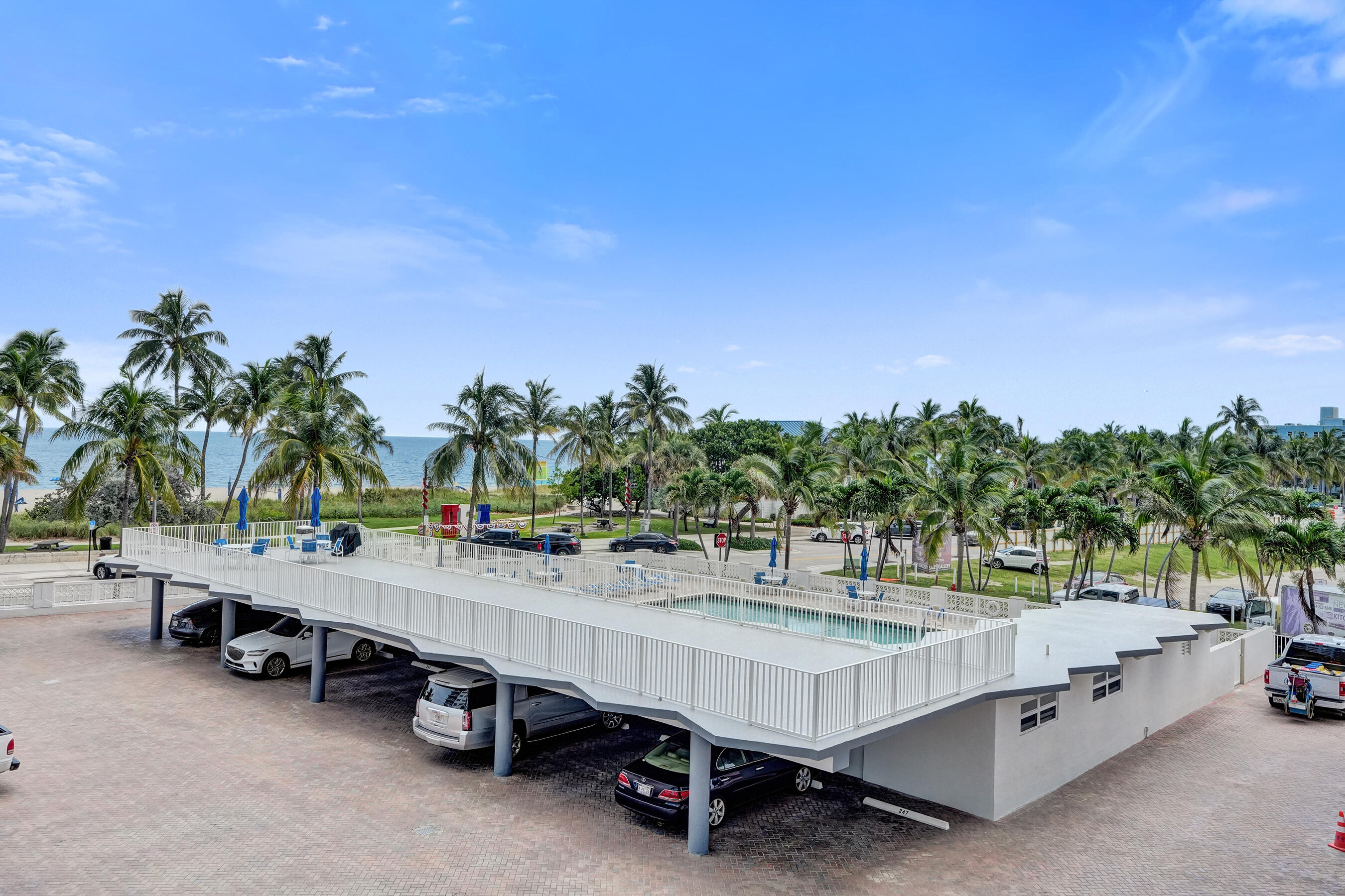 111 N Pompano Beach Boulevard 411 Property Photo 28