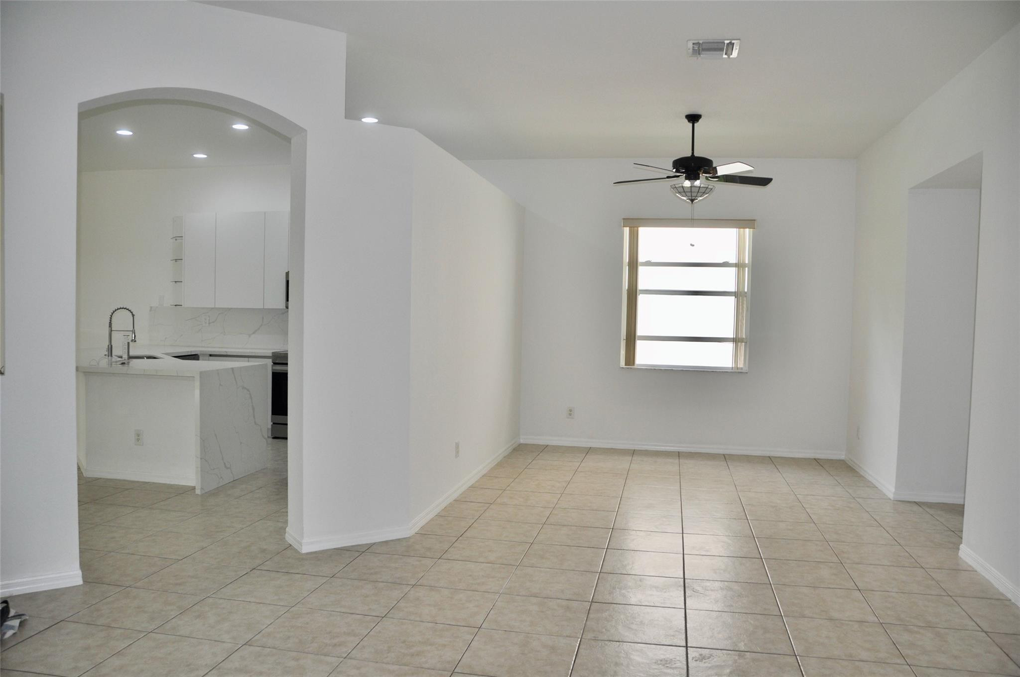 19496 S Whitewater Avenue Property Photo 5