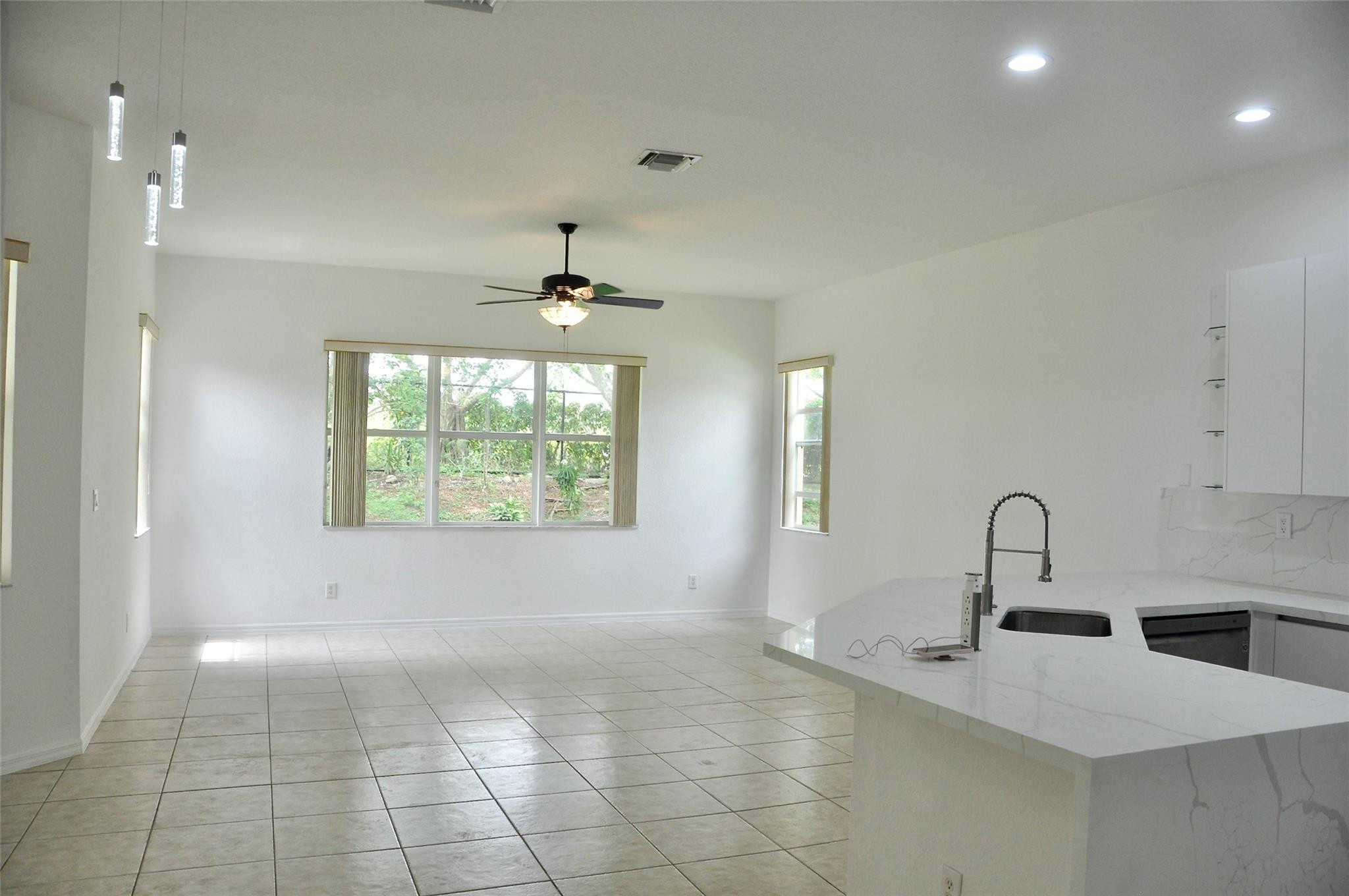 19496 S Whitewater Avenue Property Photo 6