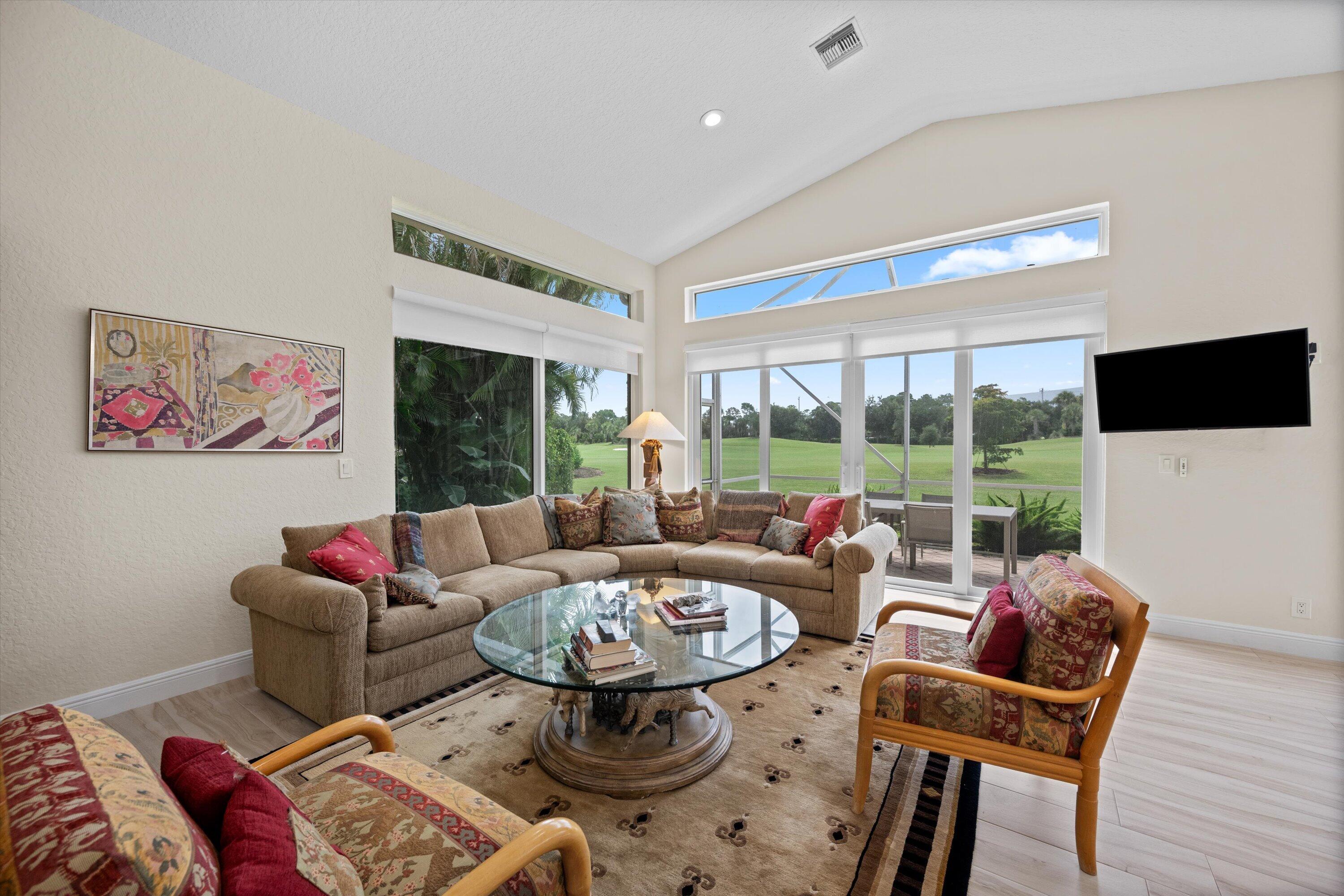 4706 Carlton Golf Drive Property Photo 6