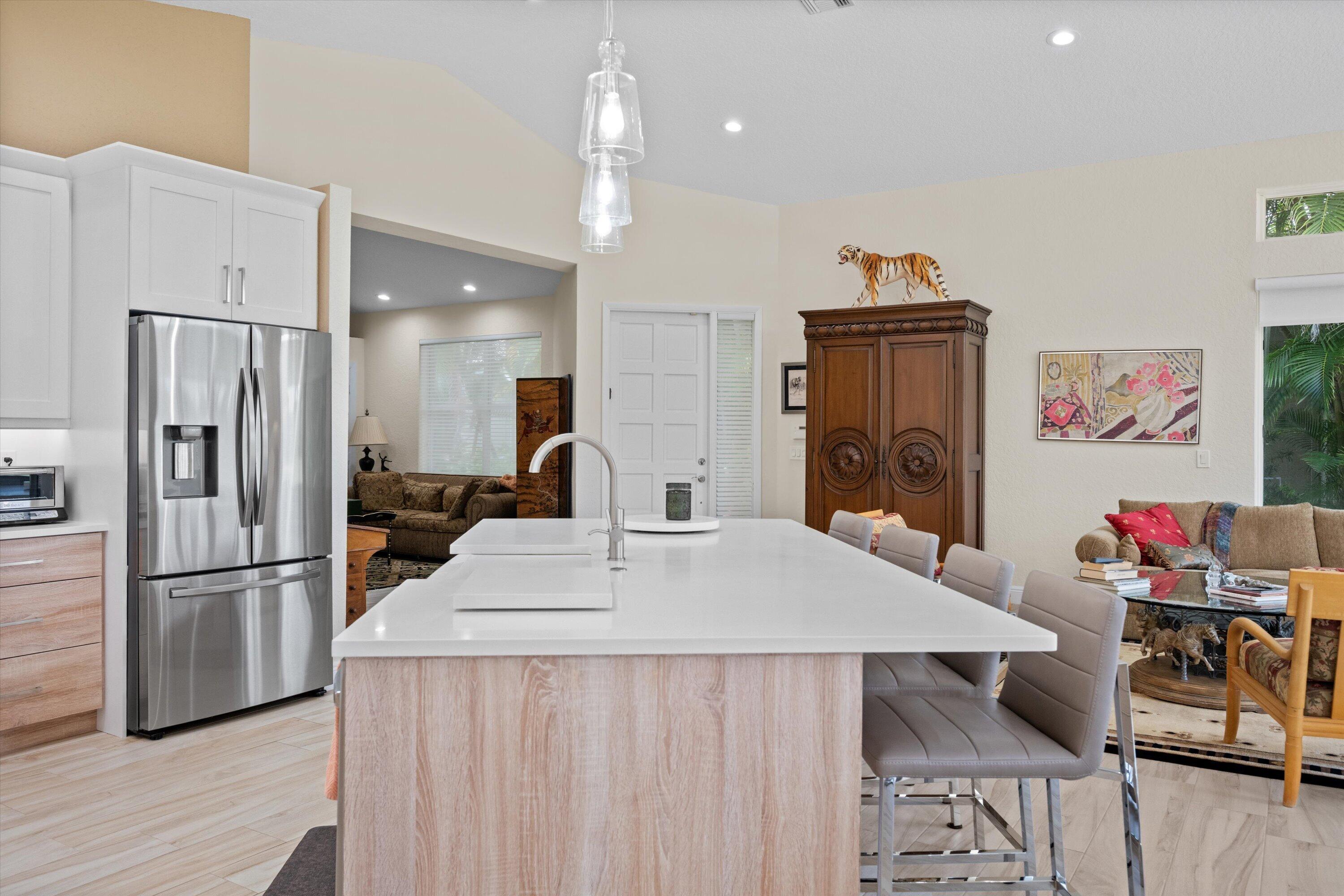 4706 Carlton Golf Drive Property Photo 11