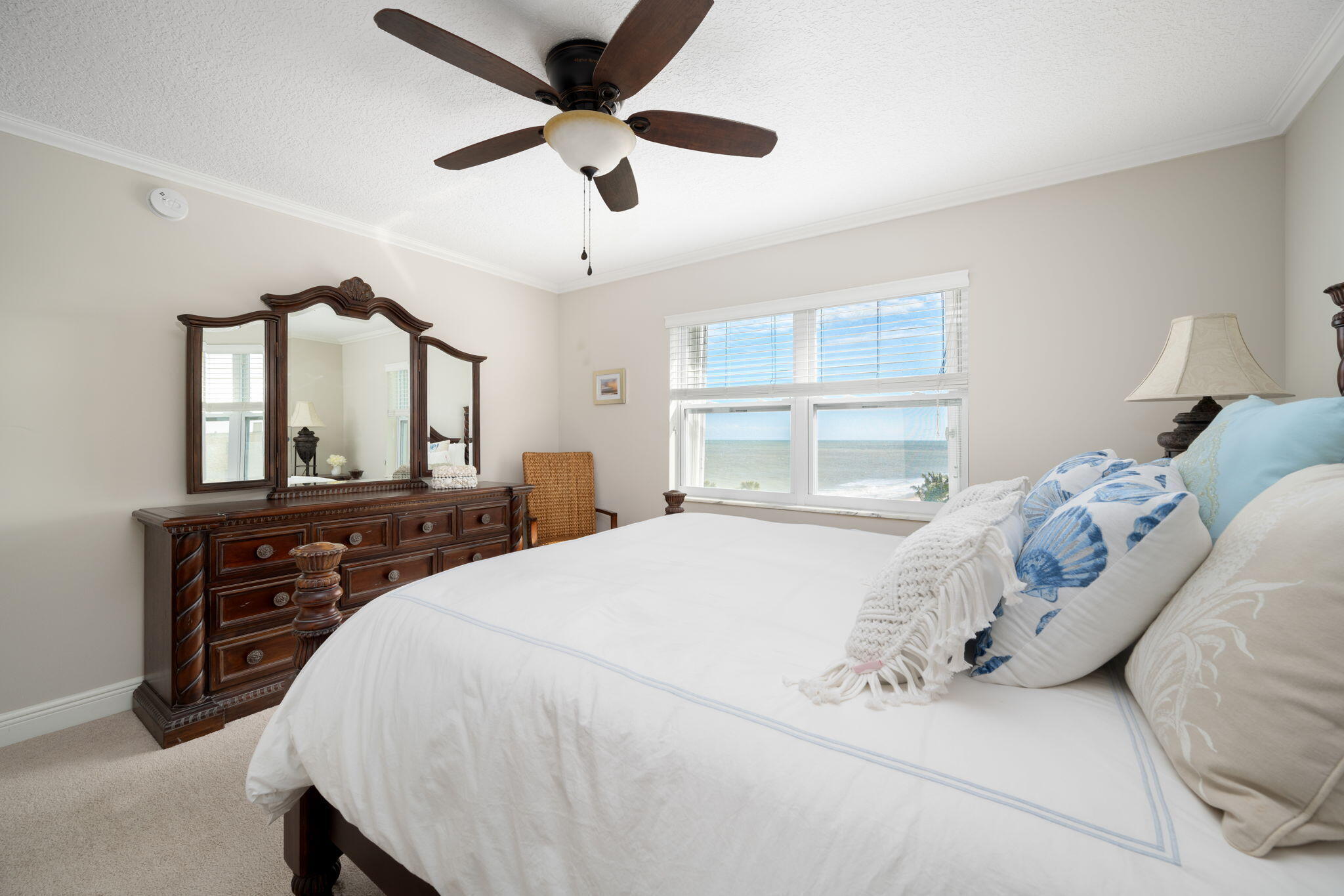 4049 Ocean Drive 505 Property Photo 17