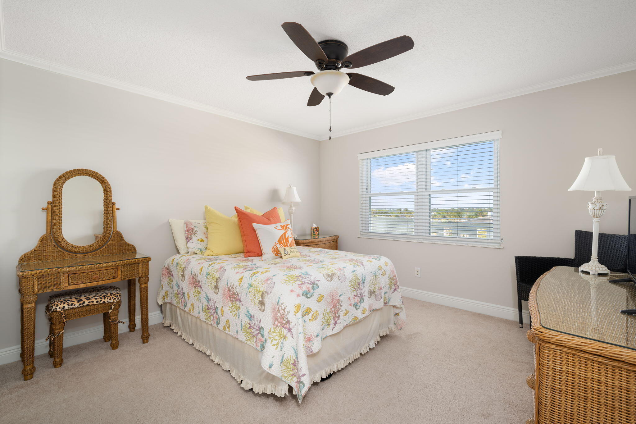 4049 Ocean Drive 505 Property Photo 20