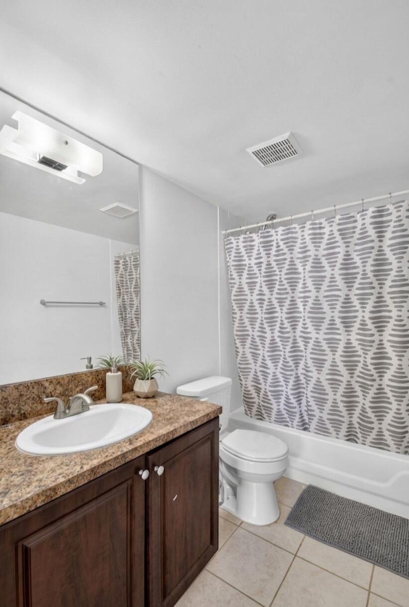 1733 Village Boulevard 105 Property Photo 14