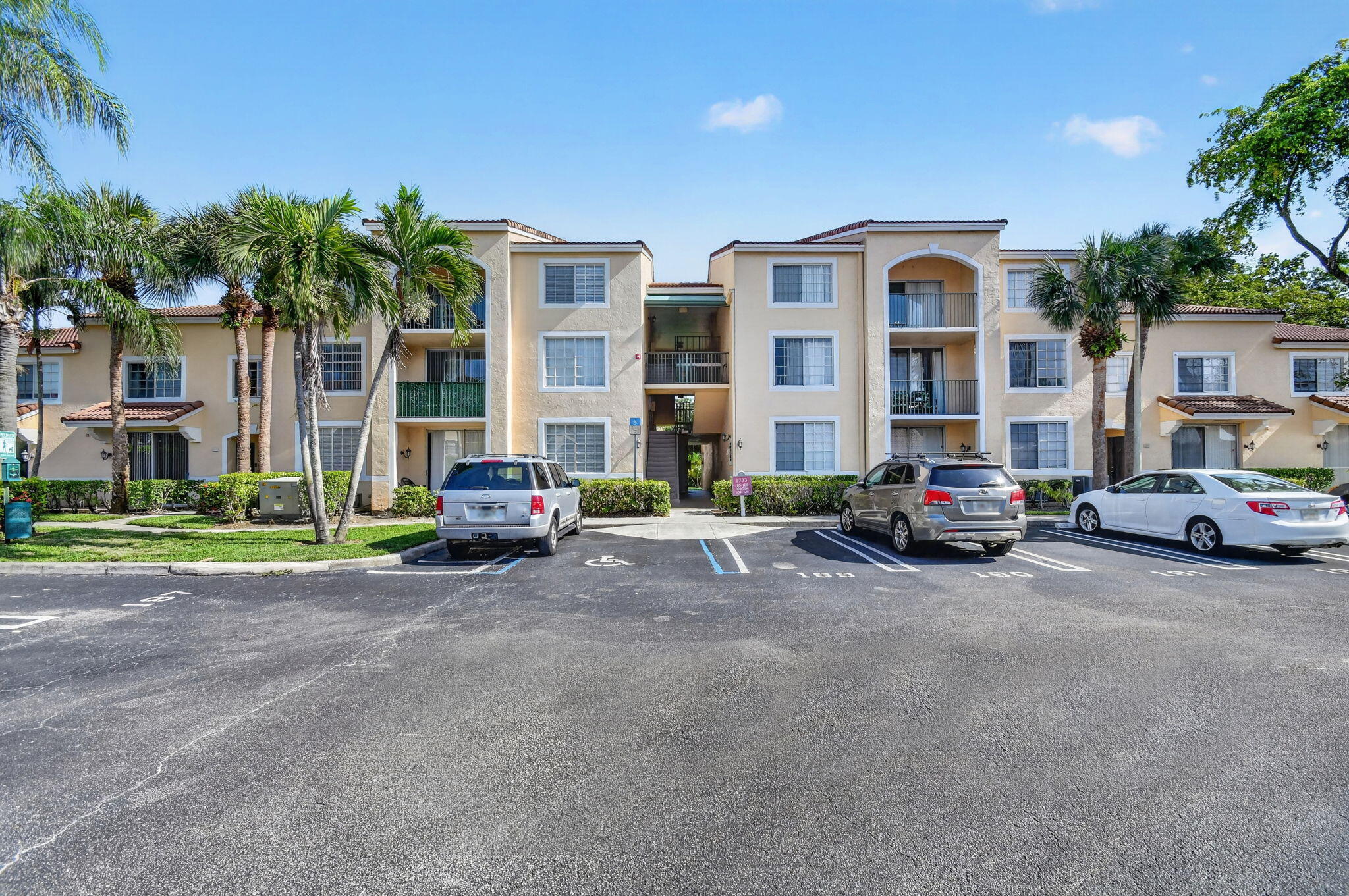 1733 Village Boulevard 105 Property Photo 25