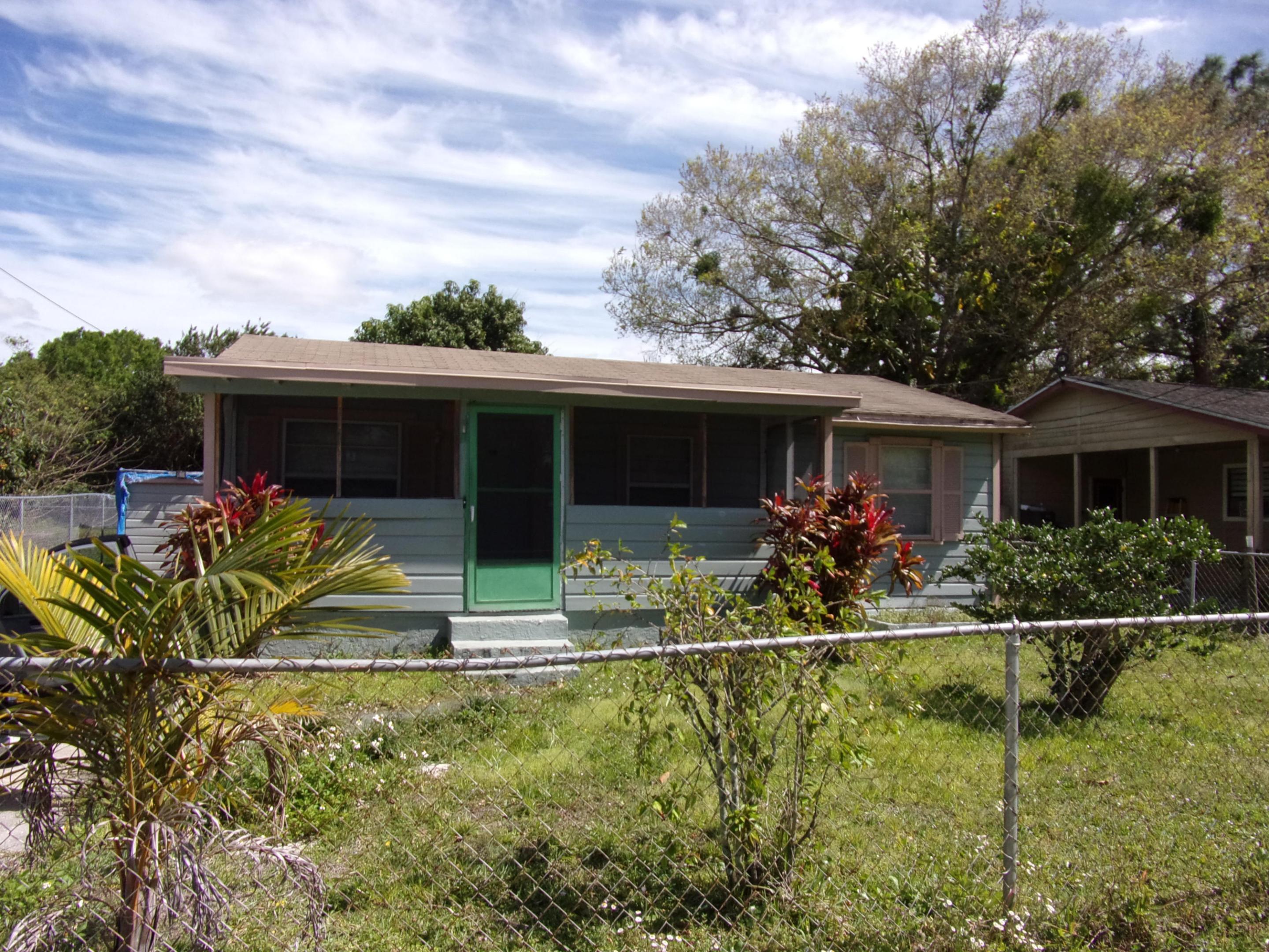 242 A Lane Property Photo 1