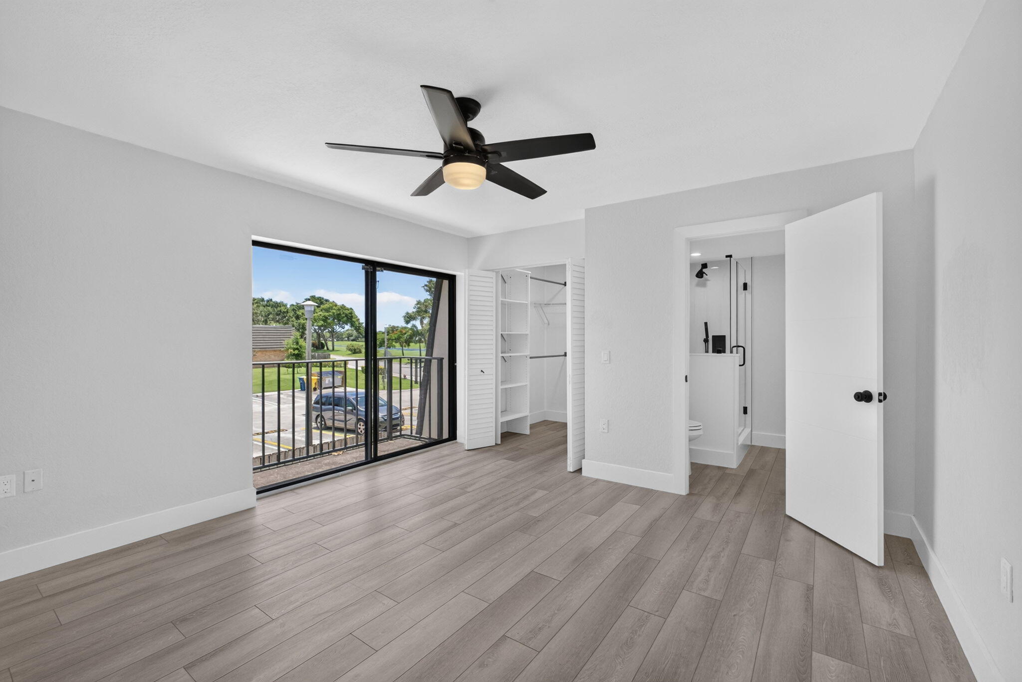 2101 21st Way Property Photo 15