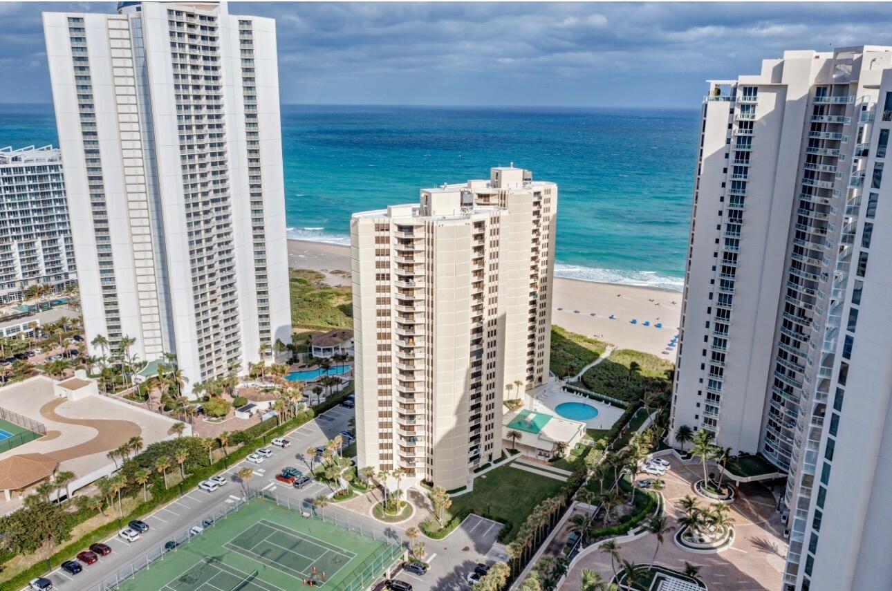 2800 N Ocean Drive A5b Property Photo 2