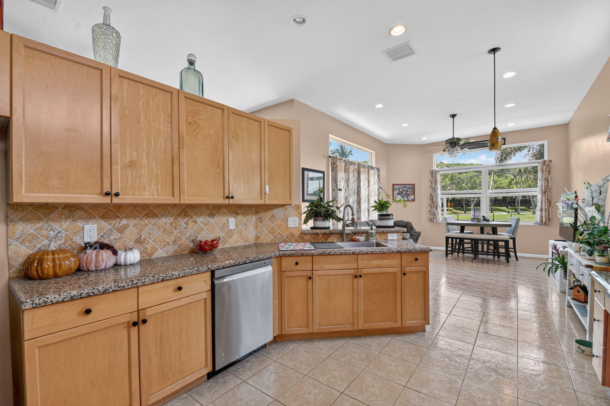 2142 Balsan Way Property Photo 10