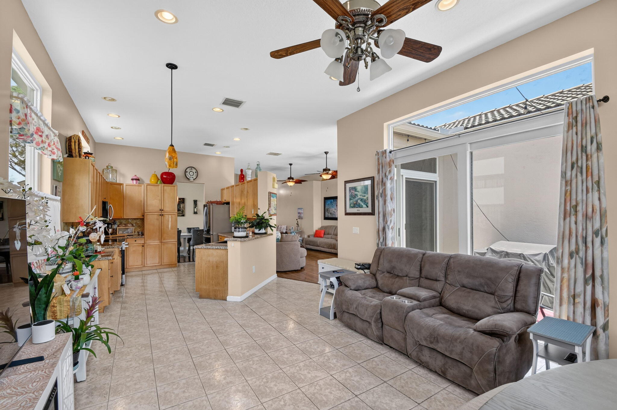 2142 Balsan Way Property Photo 12