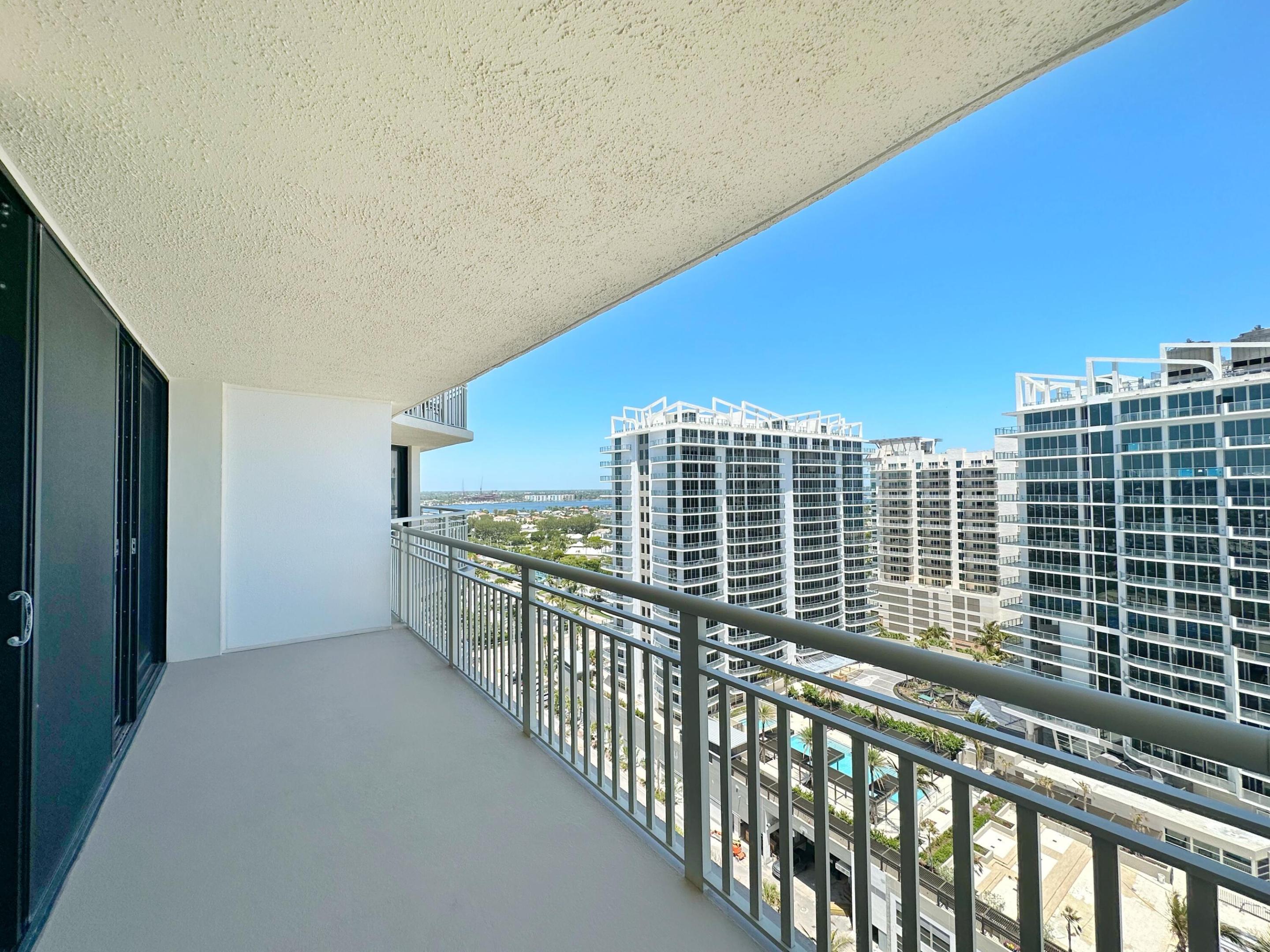 3000 N Ocean Drive 20 B Property Photo 3